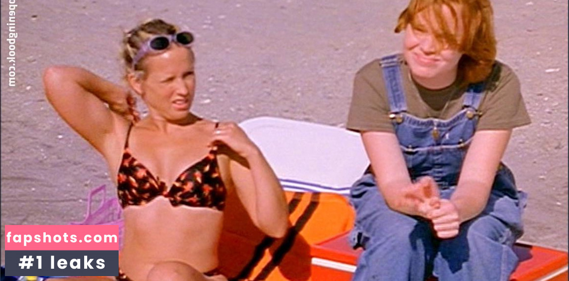 Jennifer Dundas Lowe