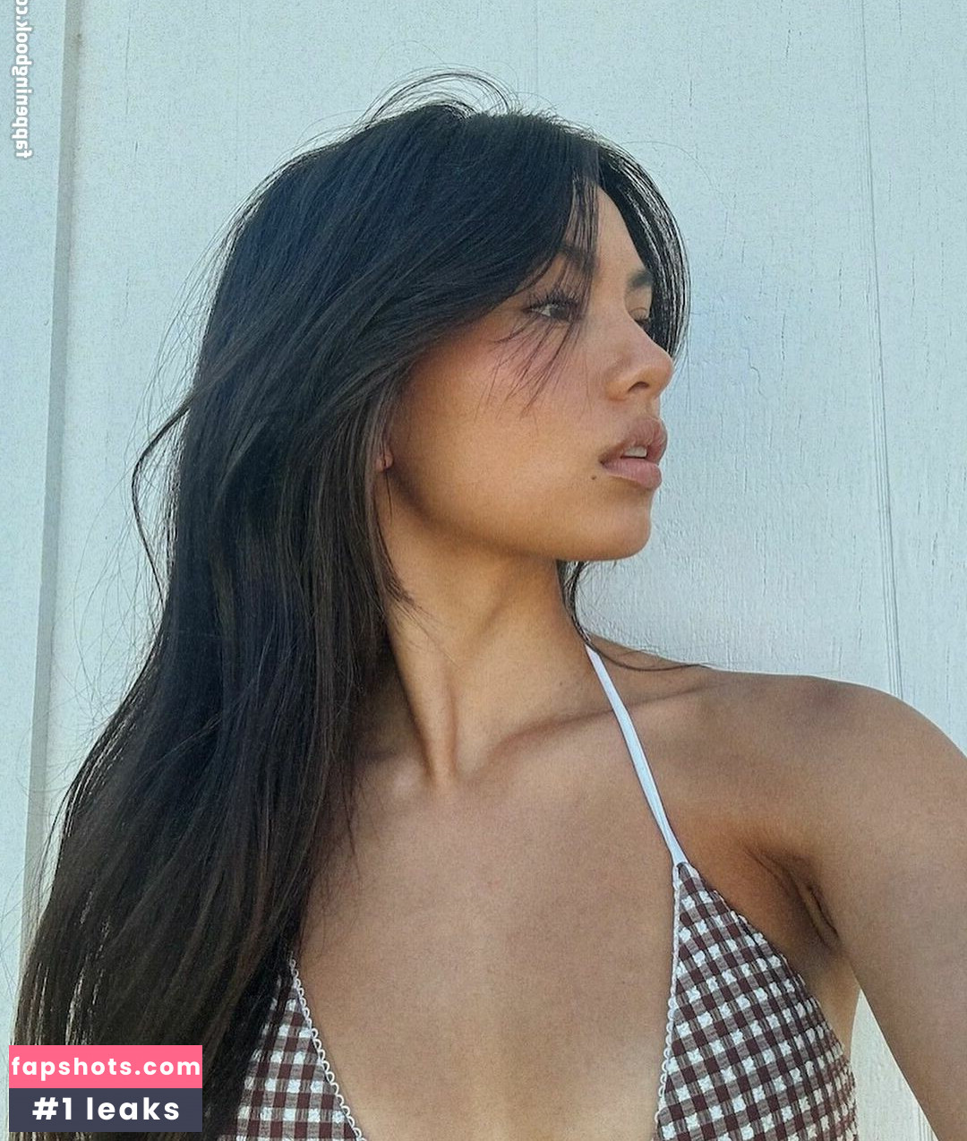 Jennifer Ens nude babe gallery