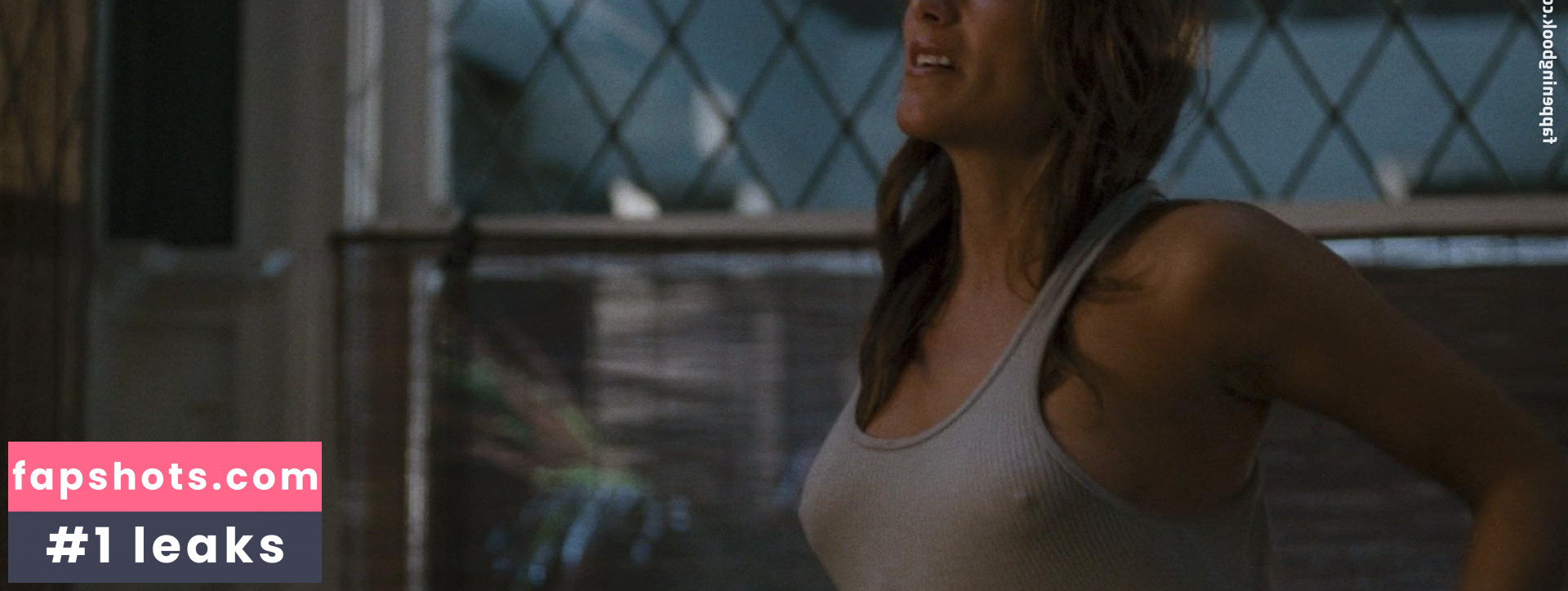 Jennifer Esposito gallery photo #3