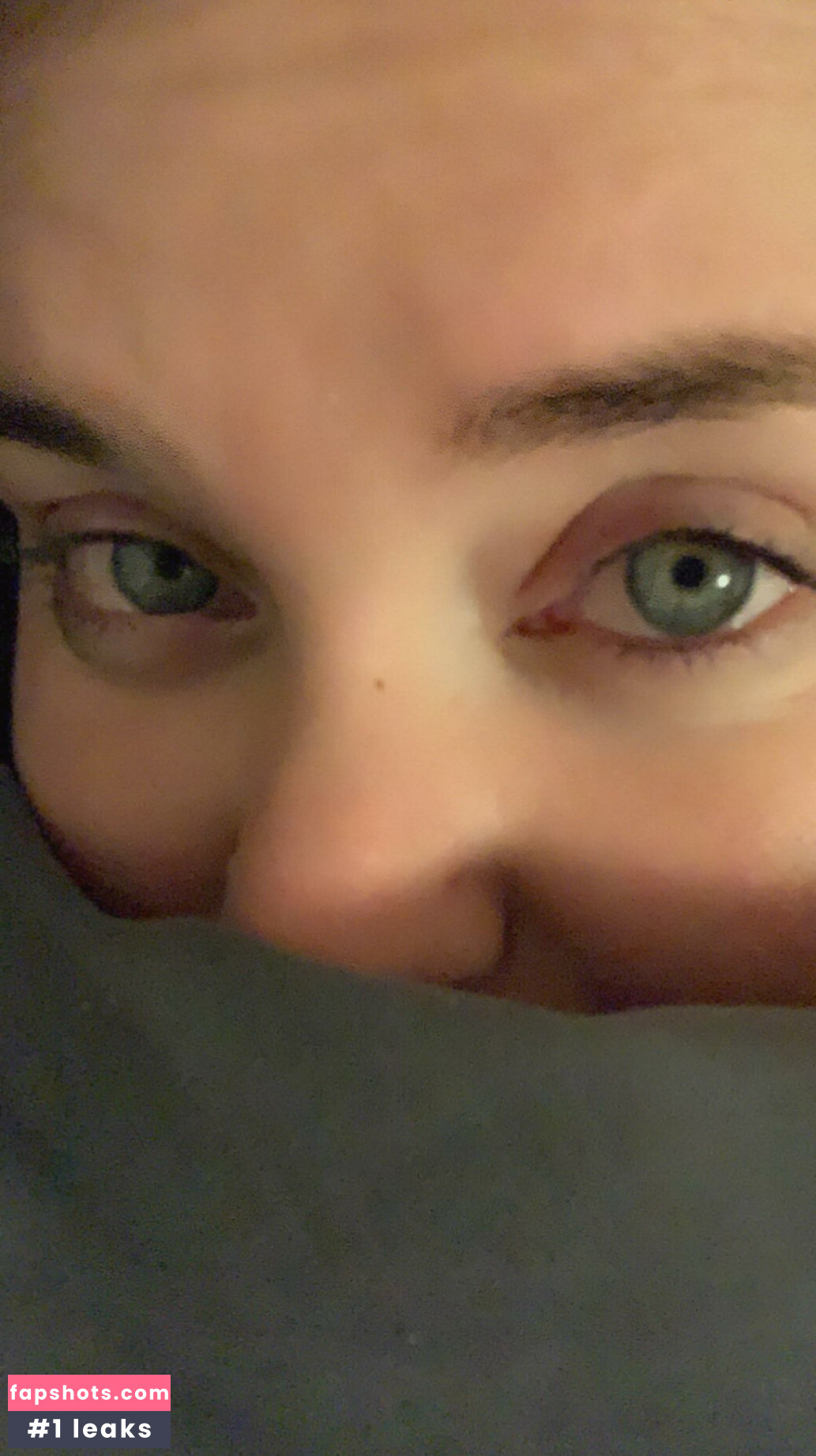 Jennifer Fox gallery photo #26