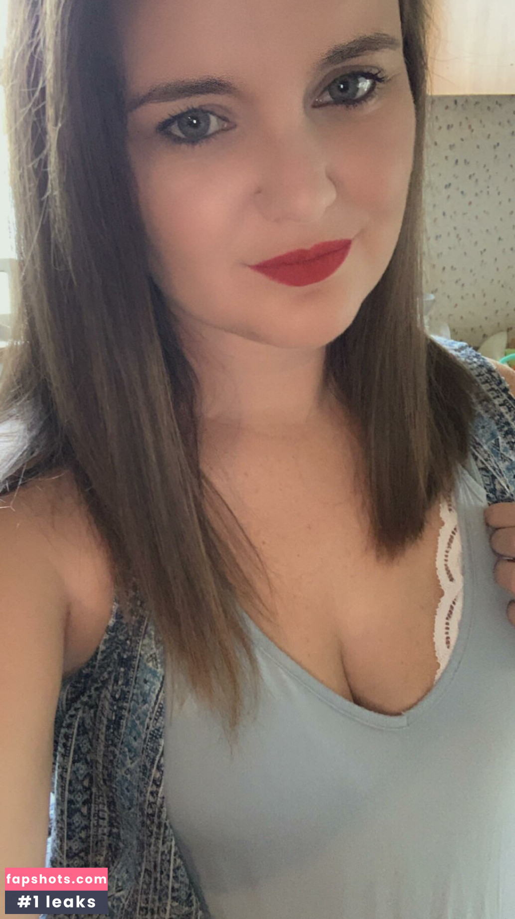 Jennifer Fox gallery photo #28