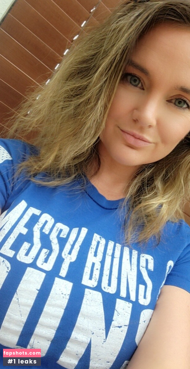 Jennifer Fox gallery photo #4