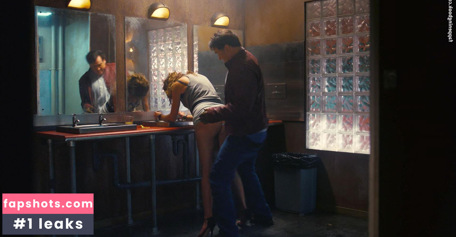 Jennifer Freed gallery photo #3