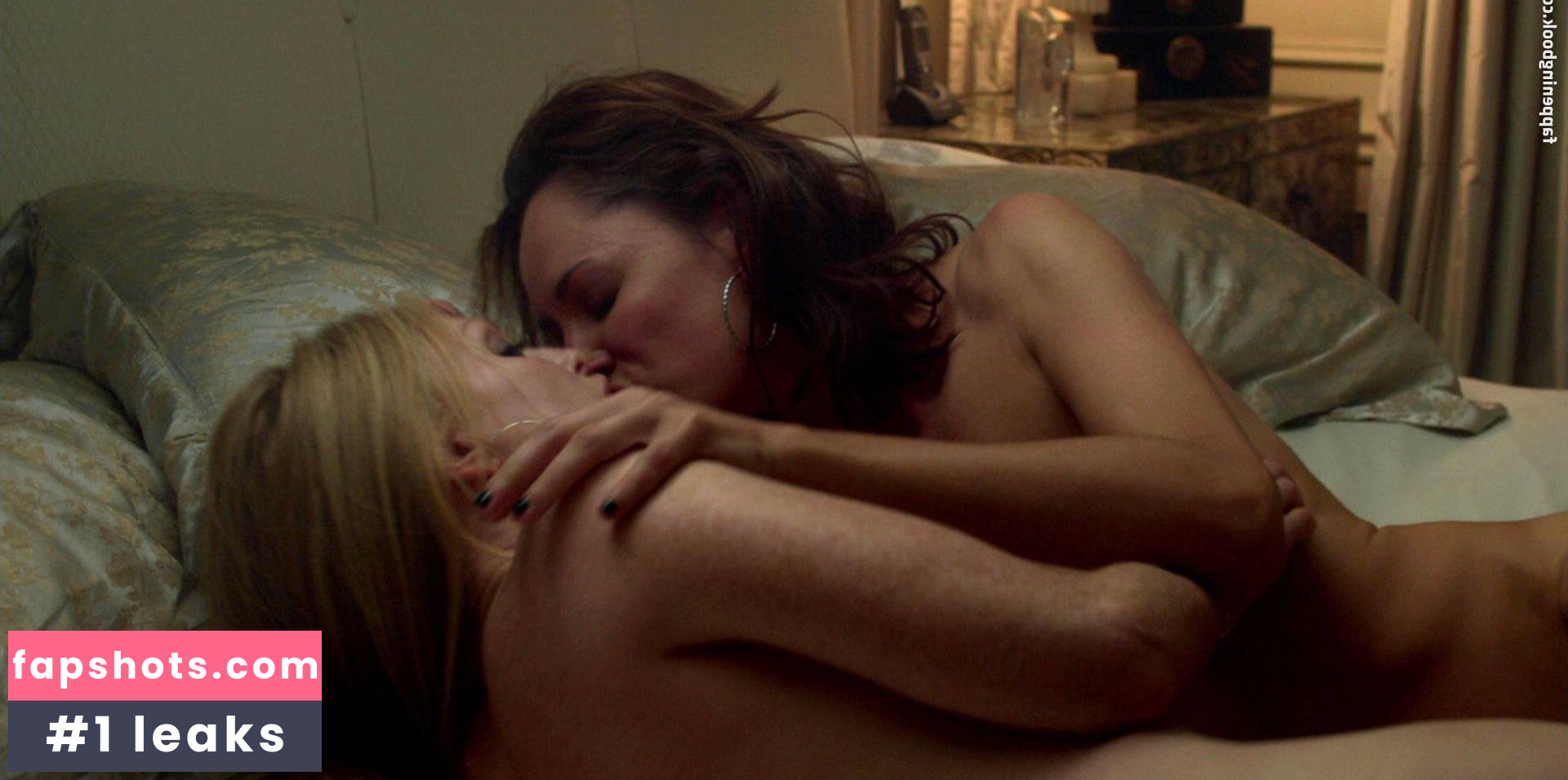 Jennifer Gibson gallery photo #7