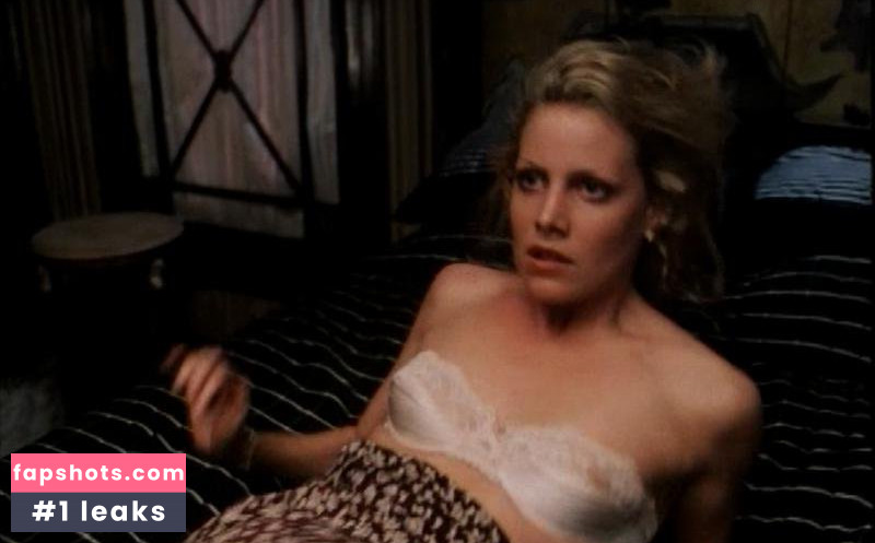 Jennifer Guthrie gallery photo #2