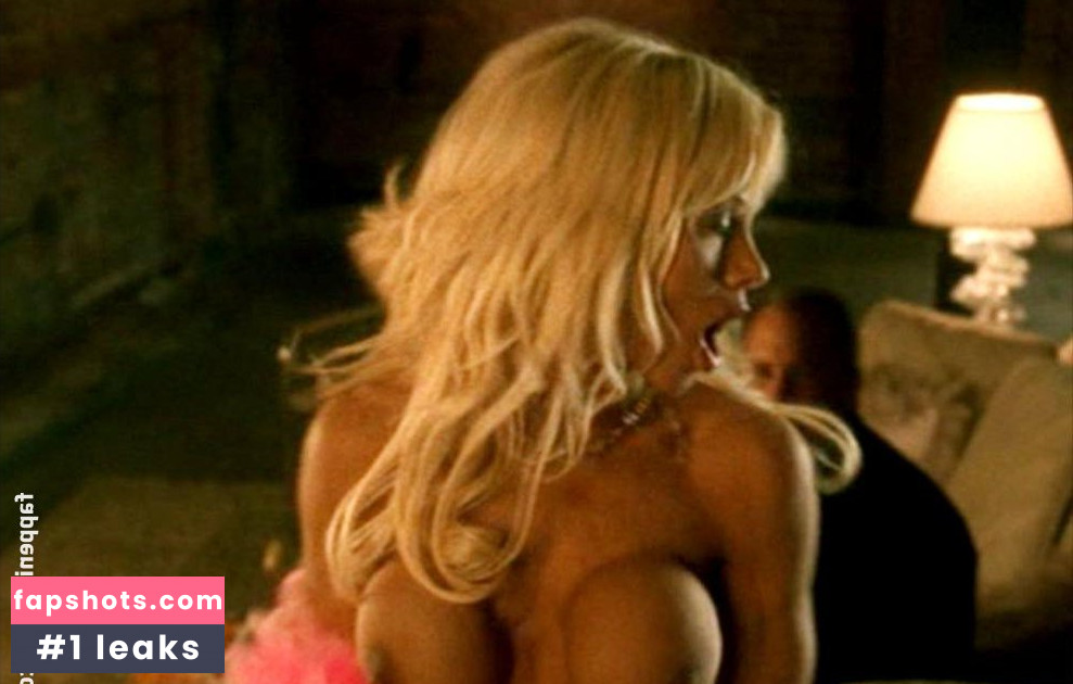 Jennifer Hill gallery photo #8