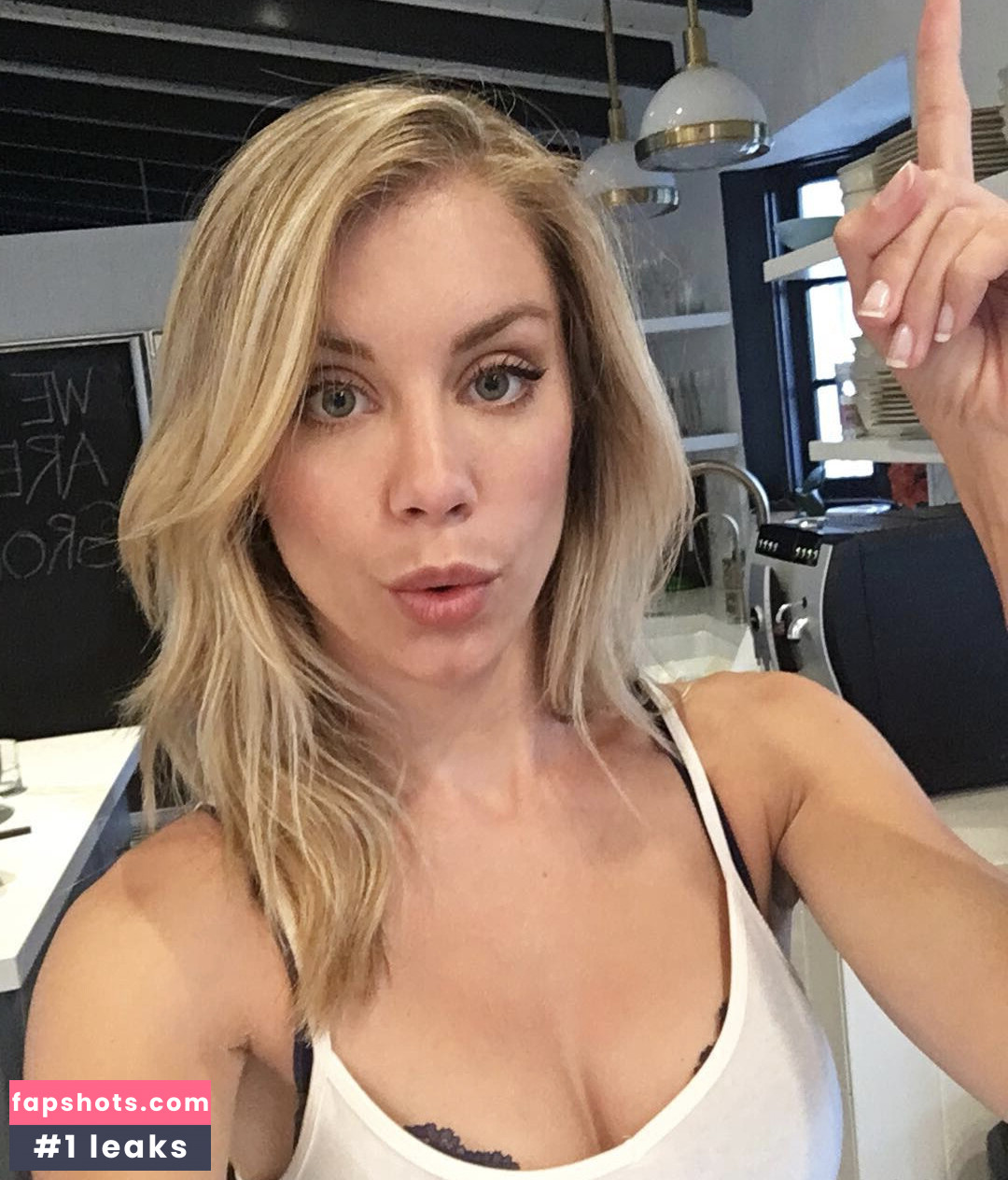 Jennifer Holland Nahé úniky fotek pouze od fanoušků #27 - Fapshots