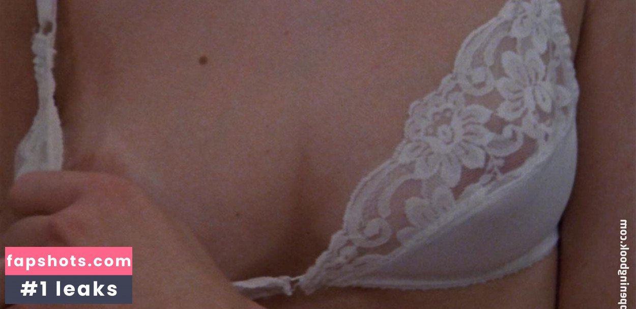 Jennifer Inch gallery photo #7