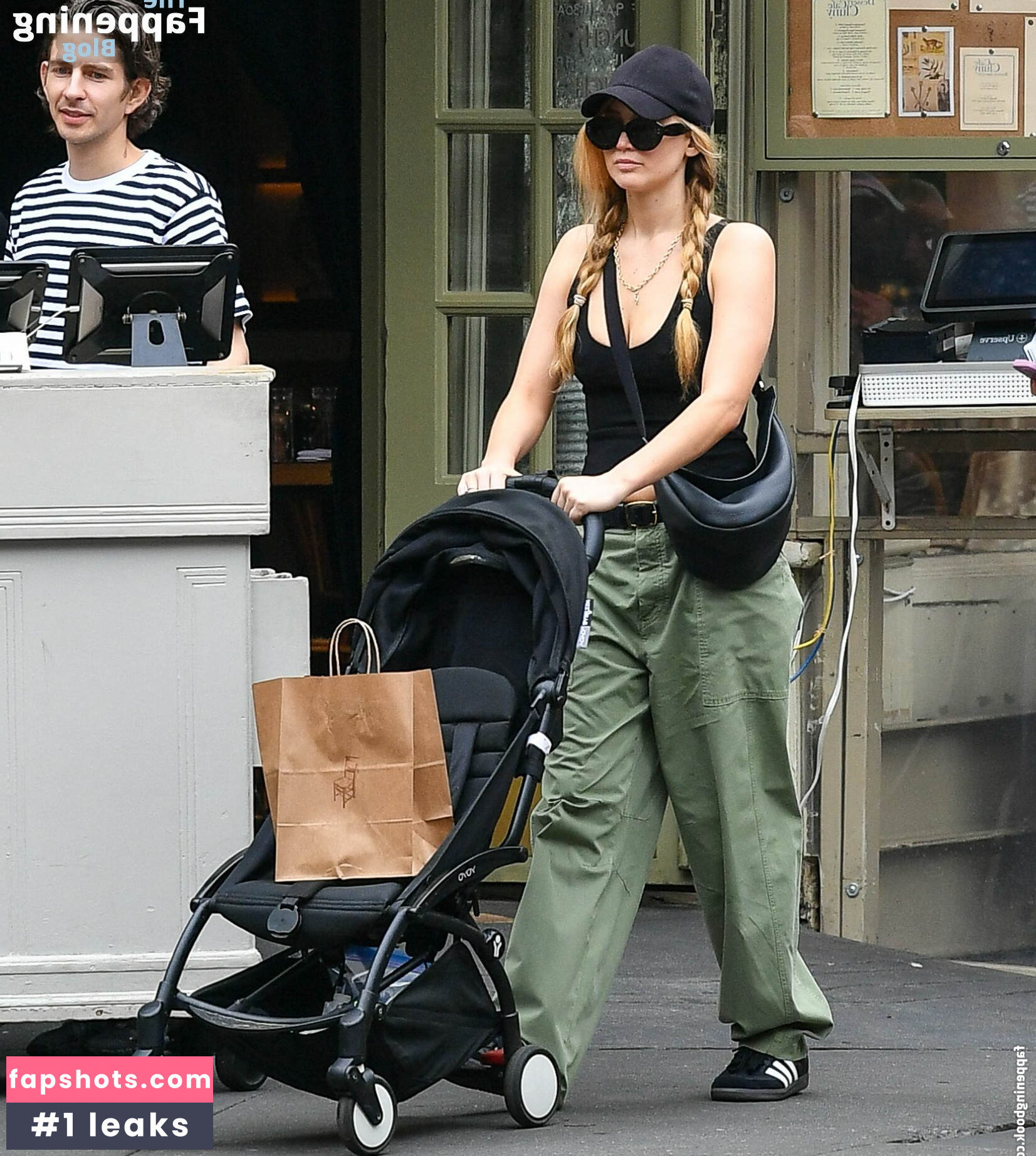 Jennifer Lawrence gallery photo #394