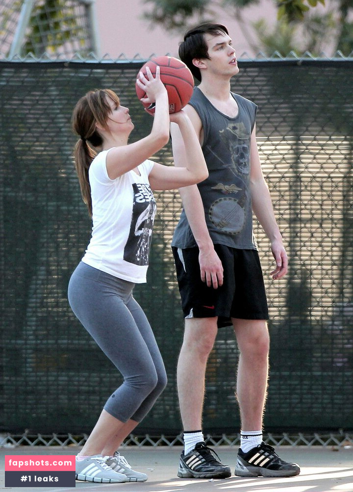 Jennifer Lawrence gallery photo #1090