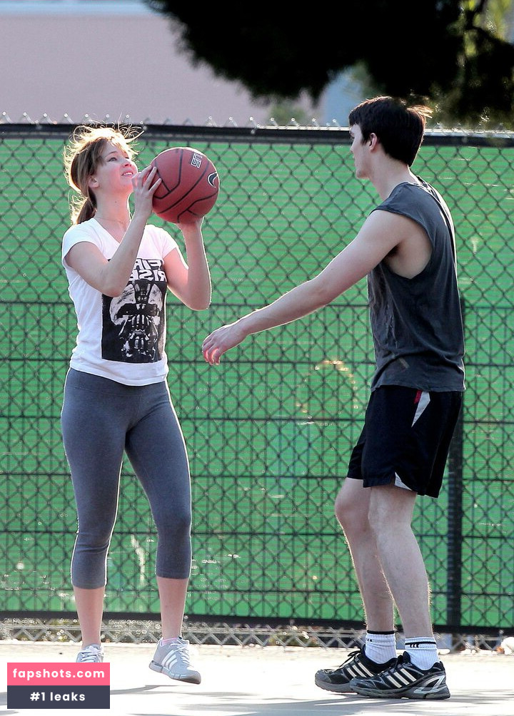 Jennifer Lawrence gallery photo #1100