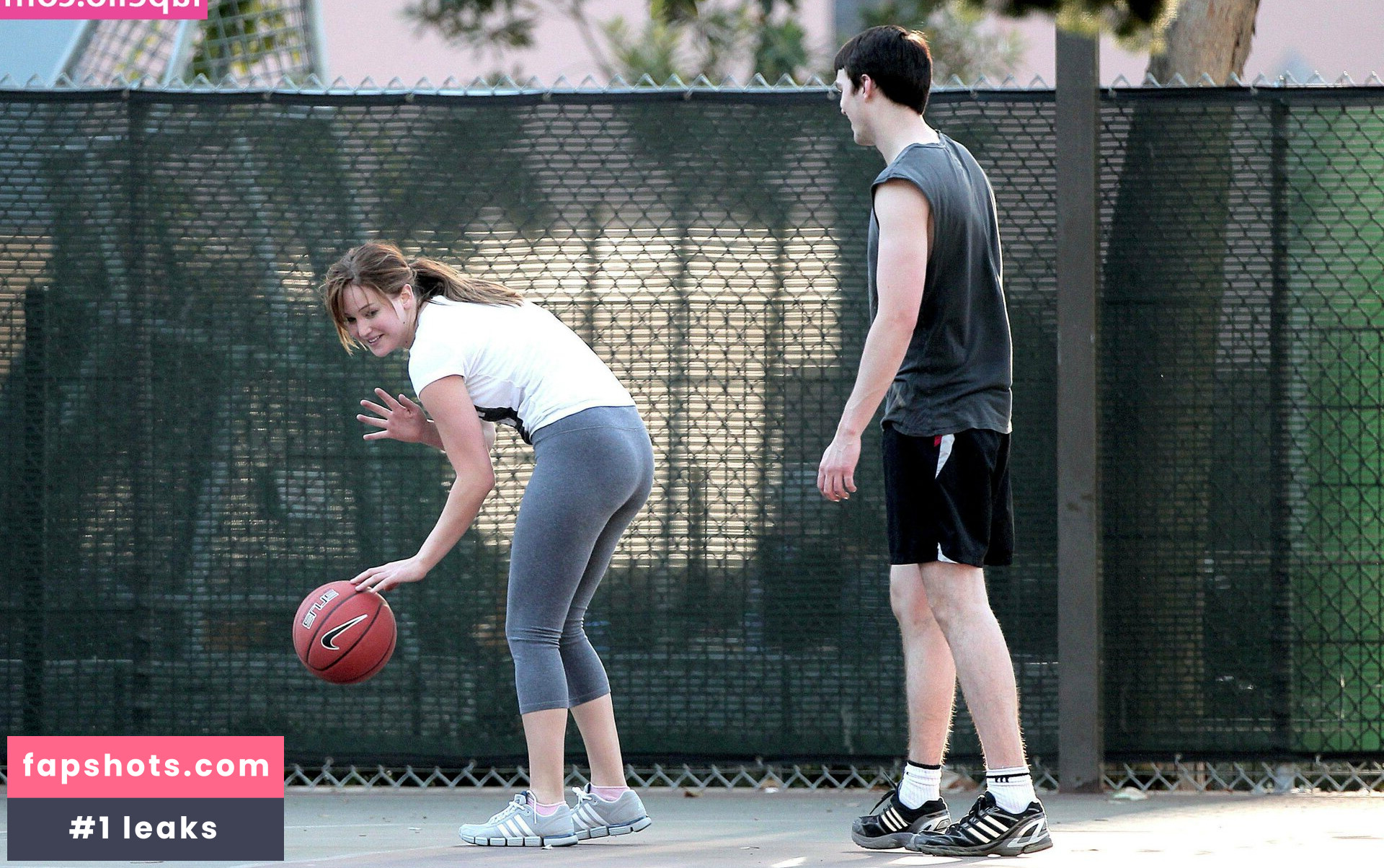 Jennifer Lawrence gallery photo #1117