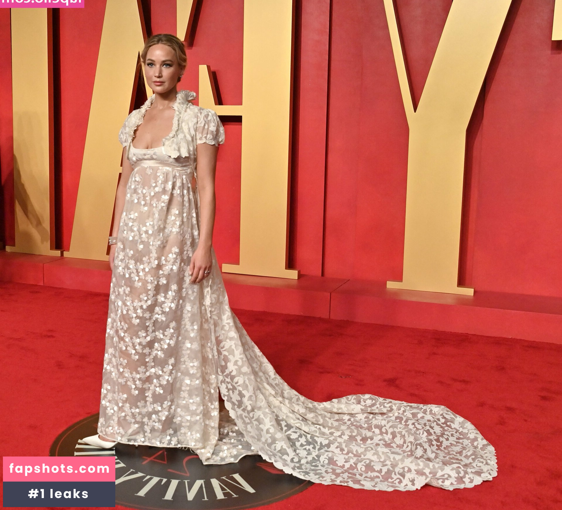 Jennifer Lawrence gallery photo #1235