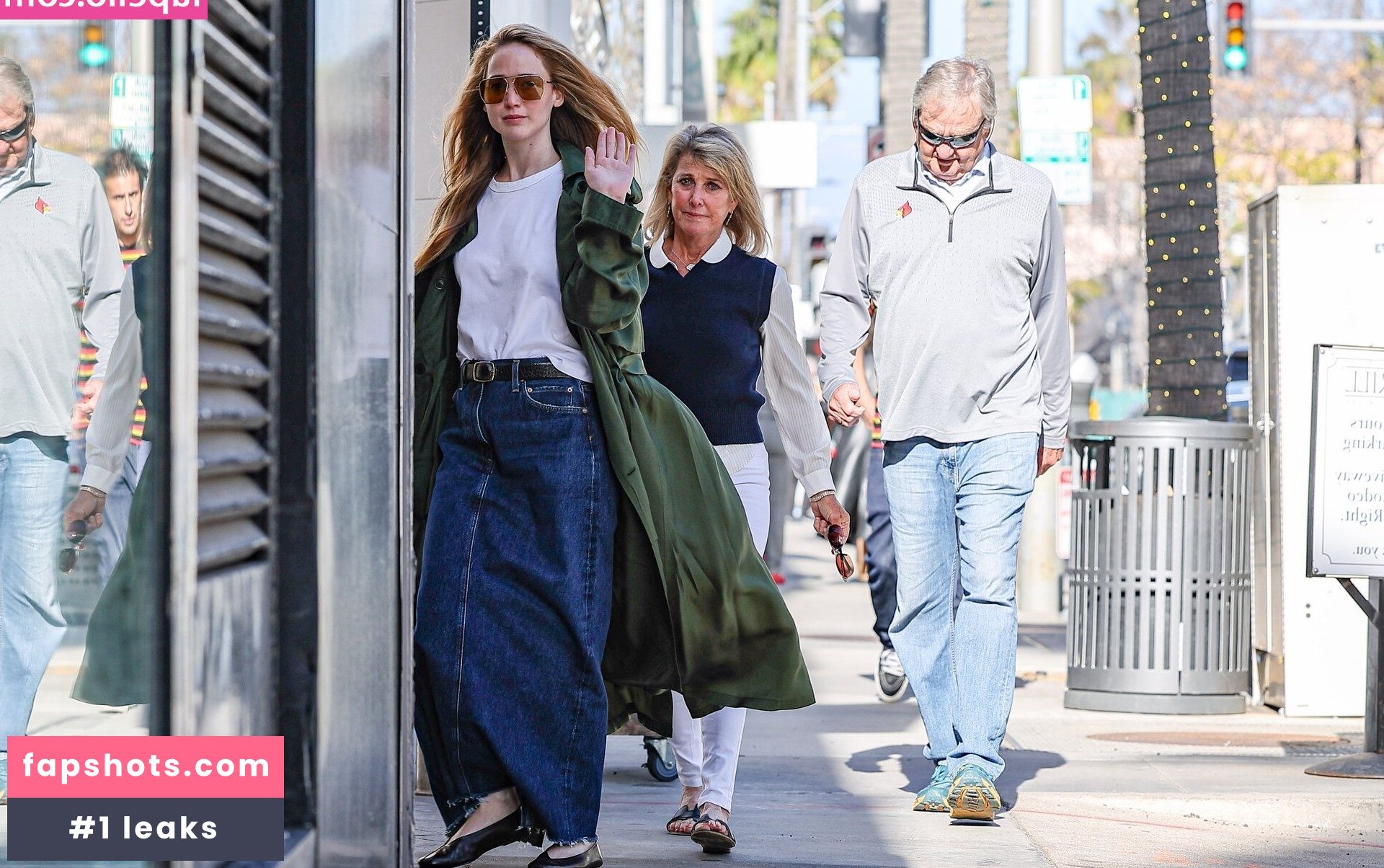 Jennifer Lawrence gallery photo #1376