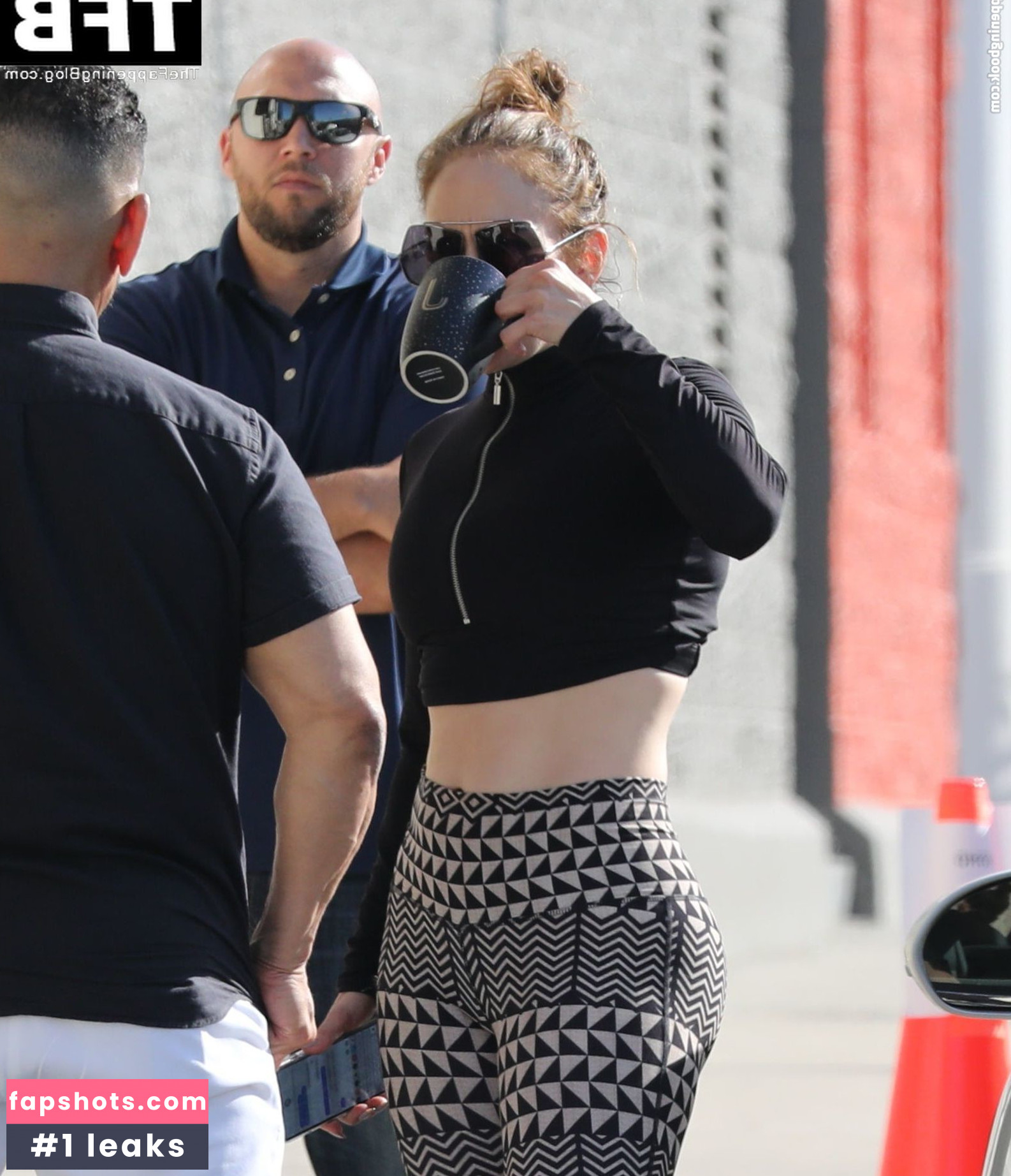 Jennifer Lopez gallery photo #1108