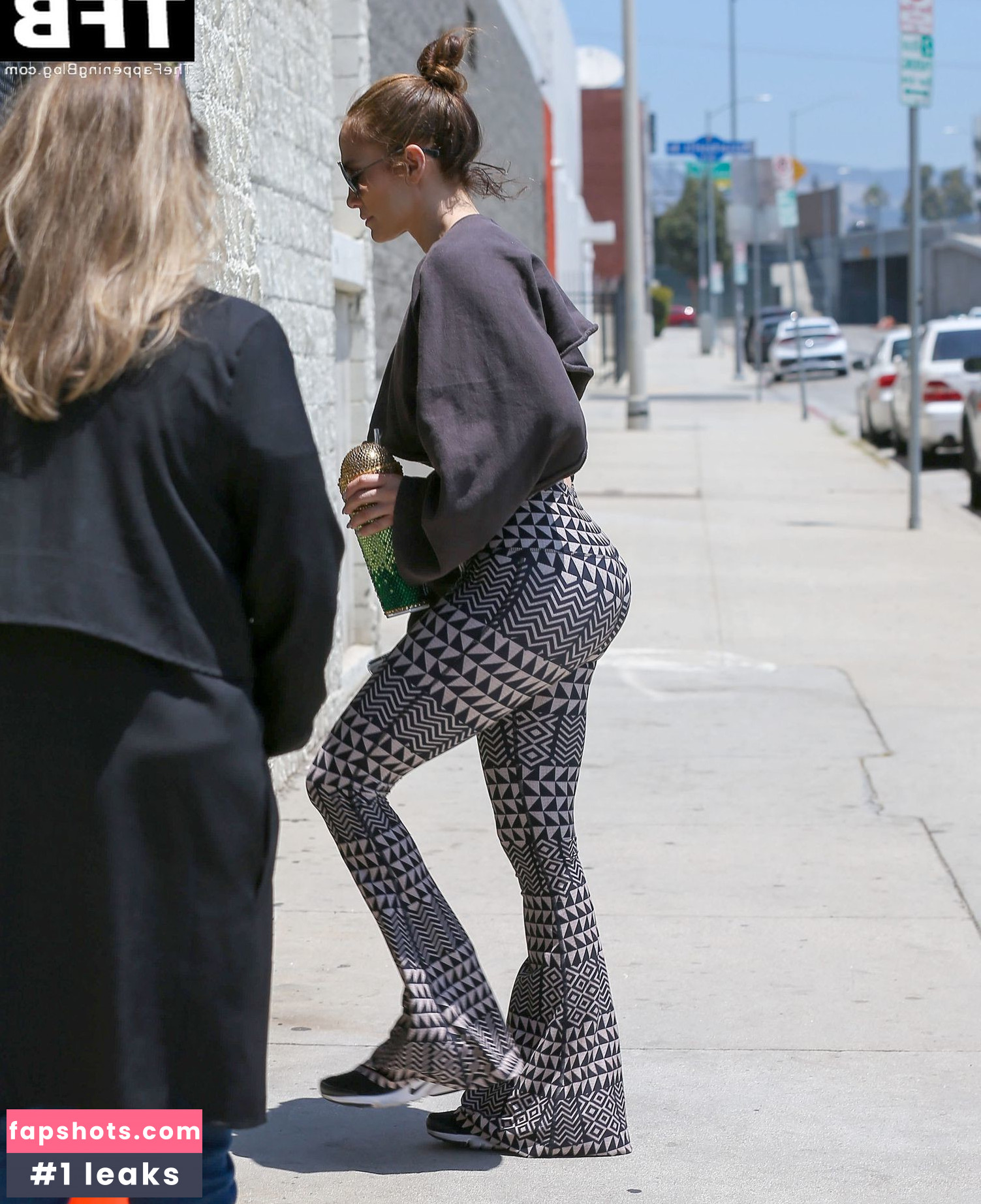 Jennifer Lopez gallery photo #1119