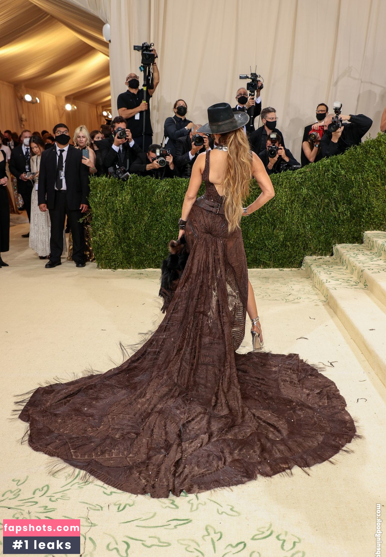 Jennifer Lopez gallery photo #1244