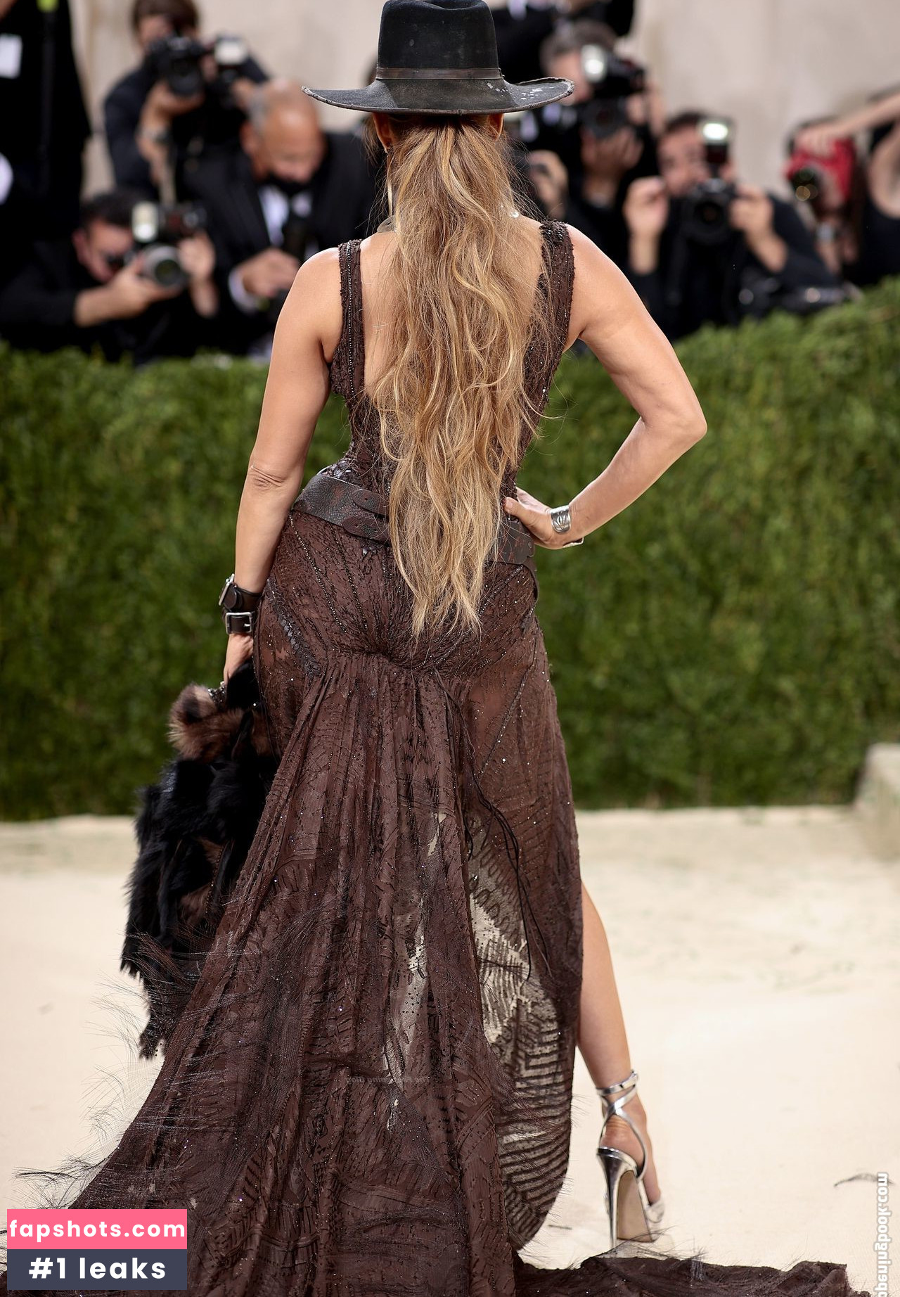 Jennifer Lopez gallery photo #1245