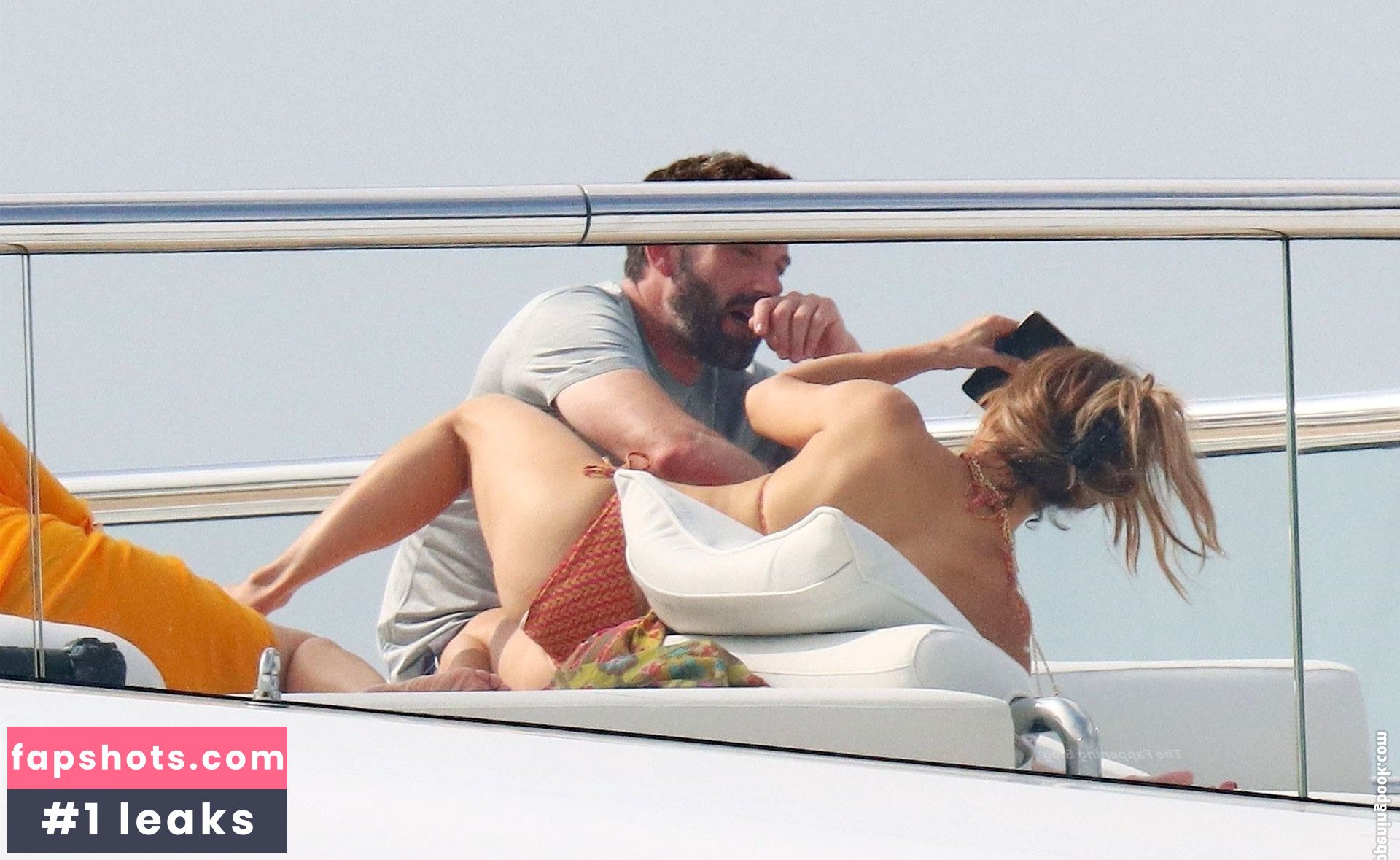 Jennifer Lopez gallery photo #1311