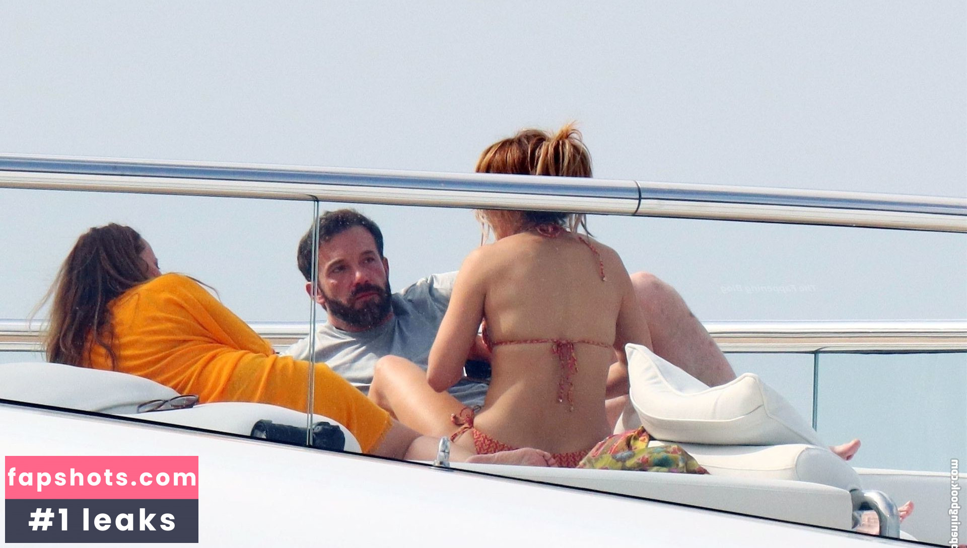 Jennifer Lopez gallery photo #1312