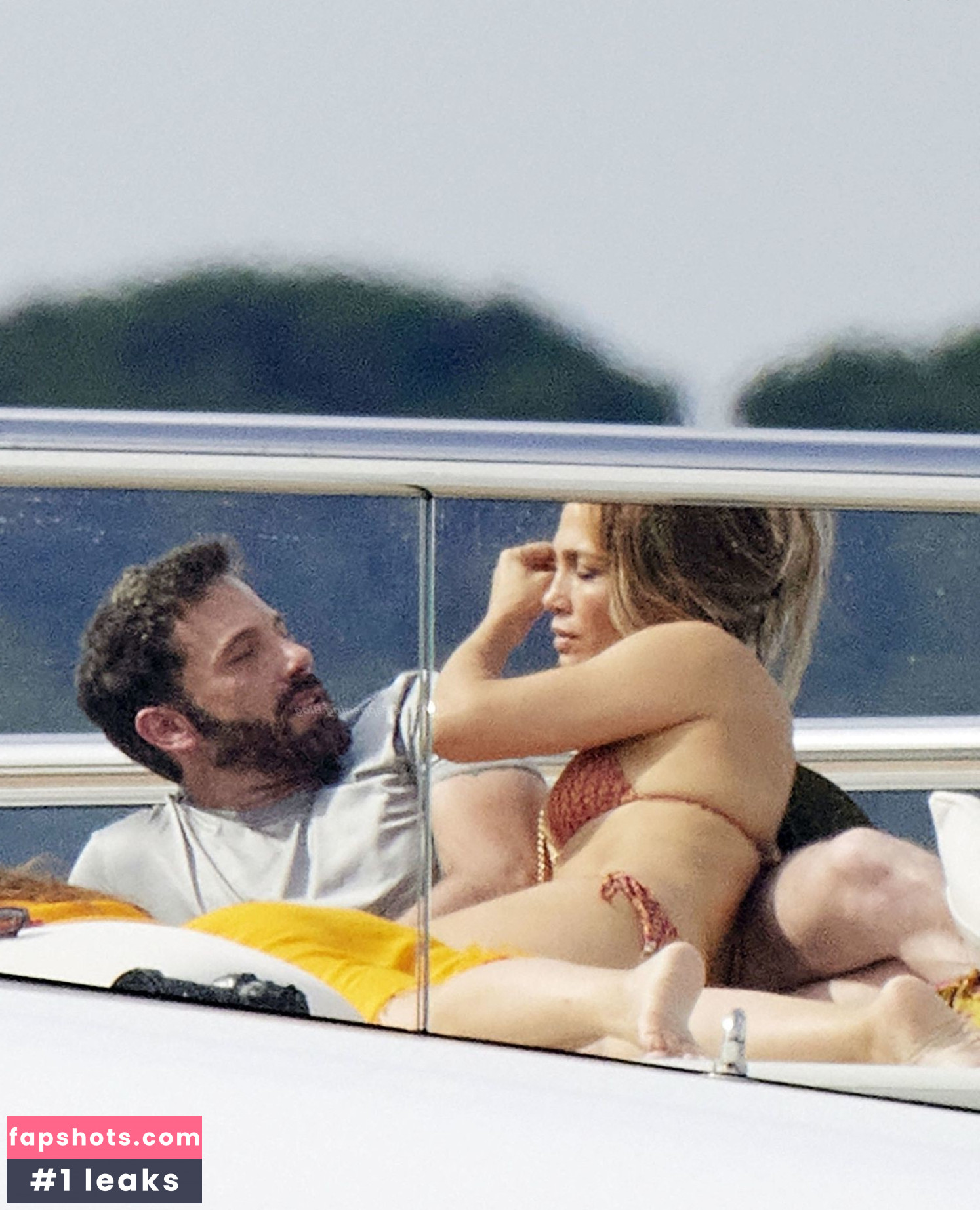 Jennifer Lopez gallery photo #1322