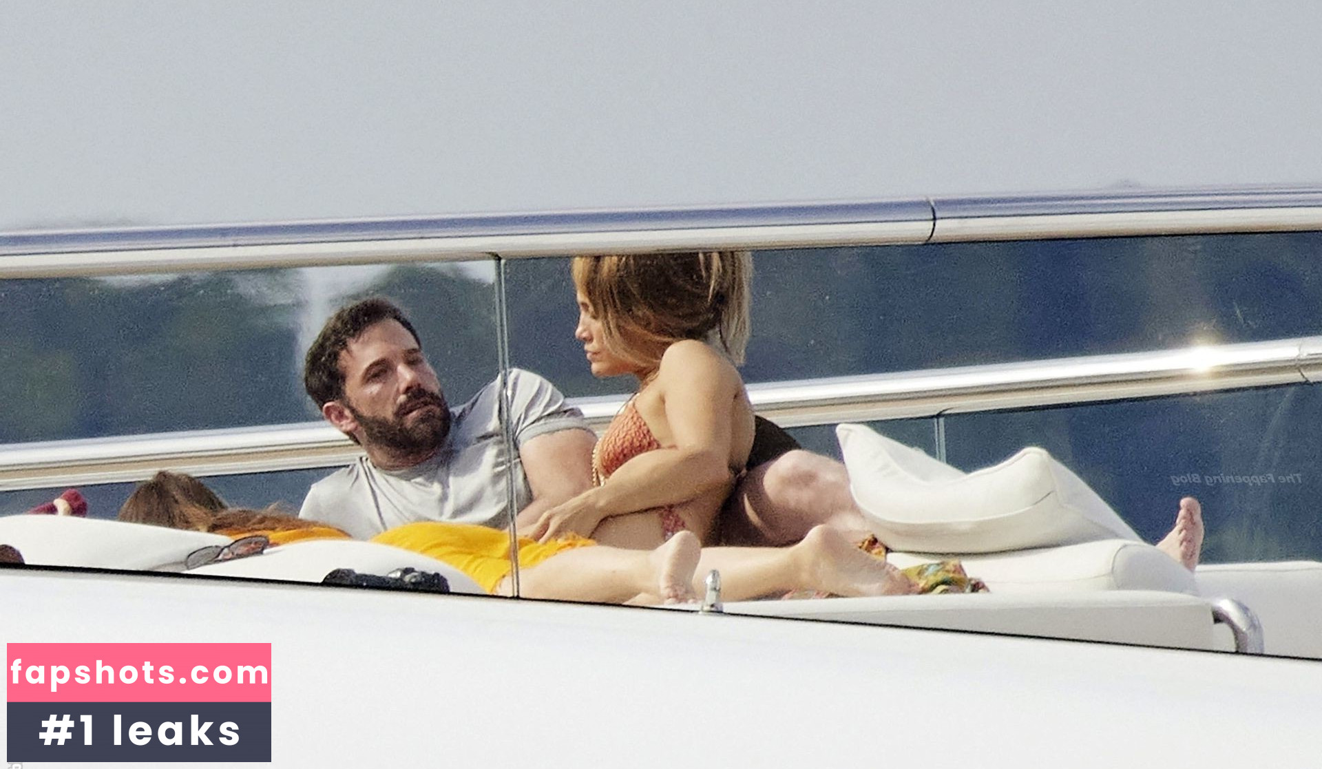 Jennifer Lopez gallery photo #1323