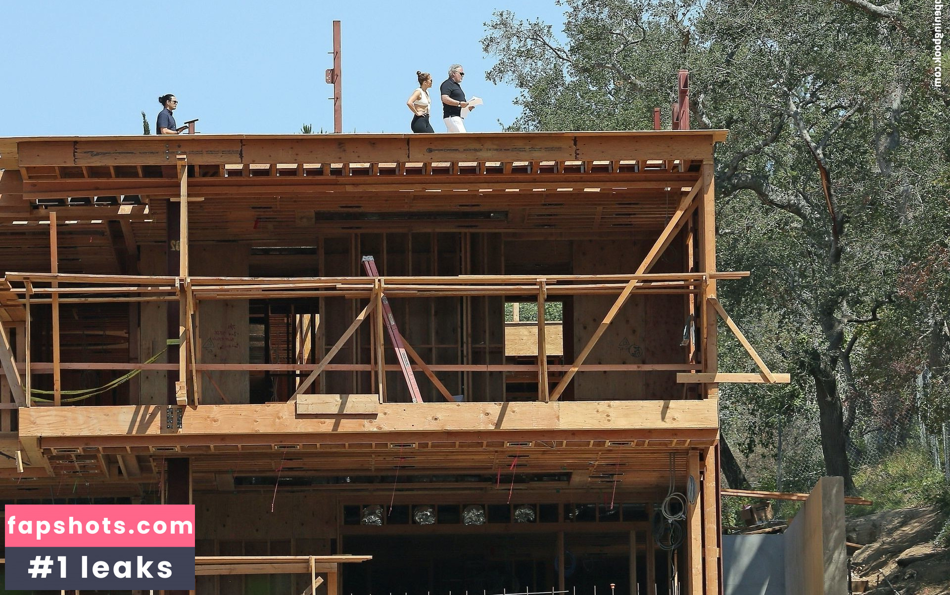 Jennifer Lopez gallery photo #1330