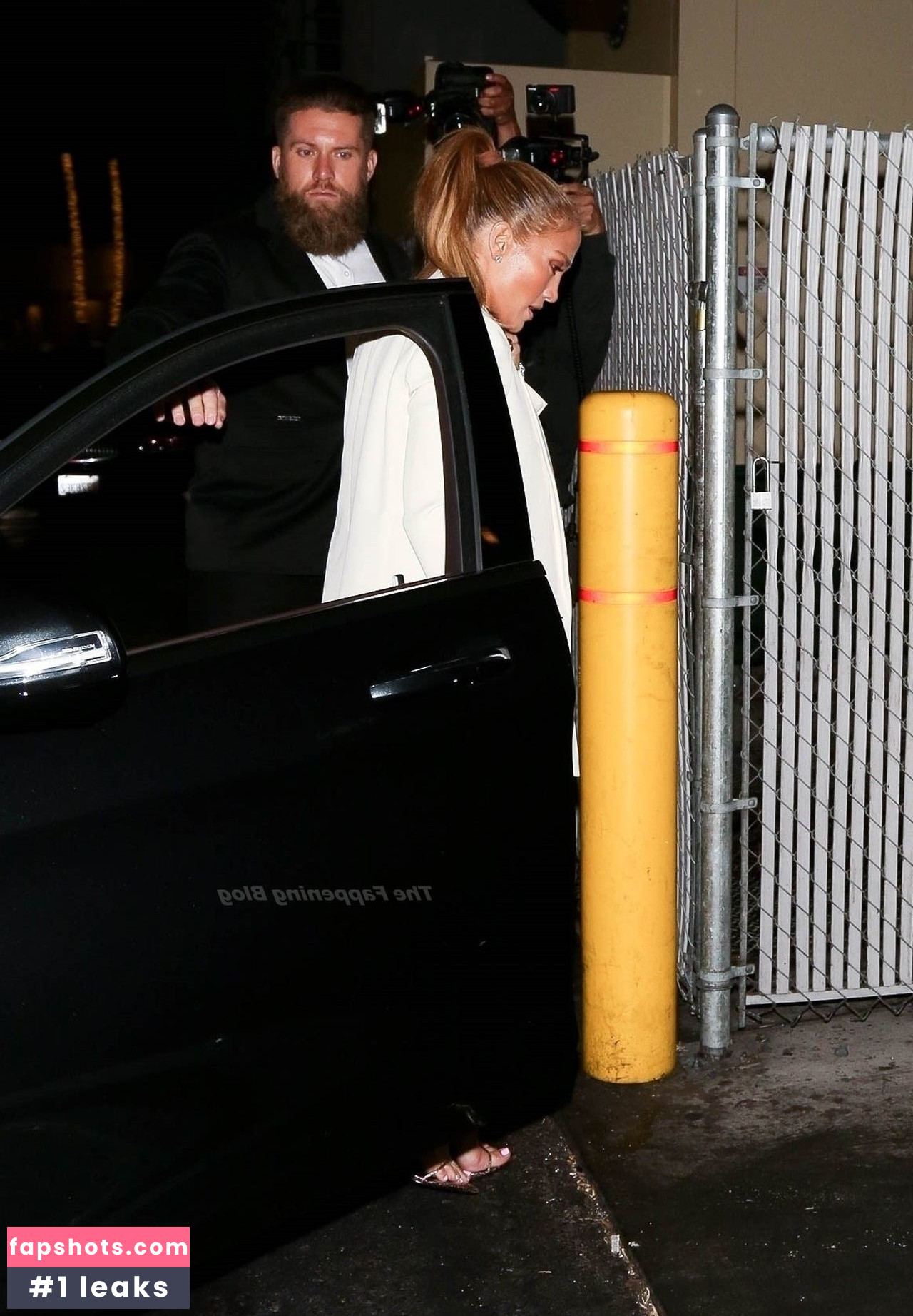 Jennifer Lopez gallery photo #1398