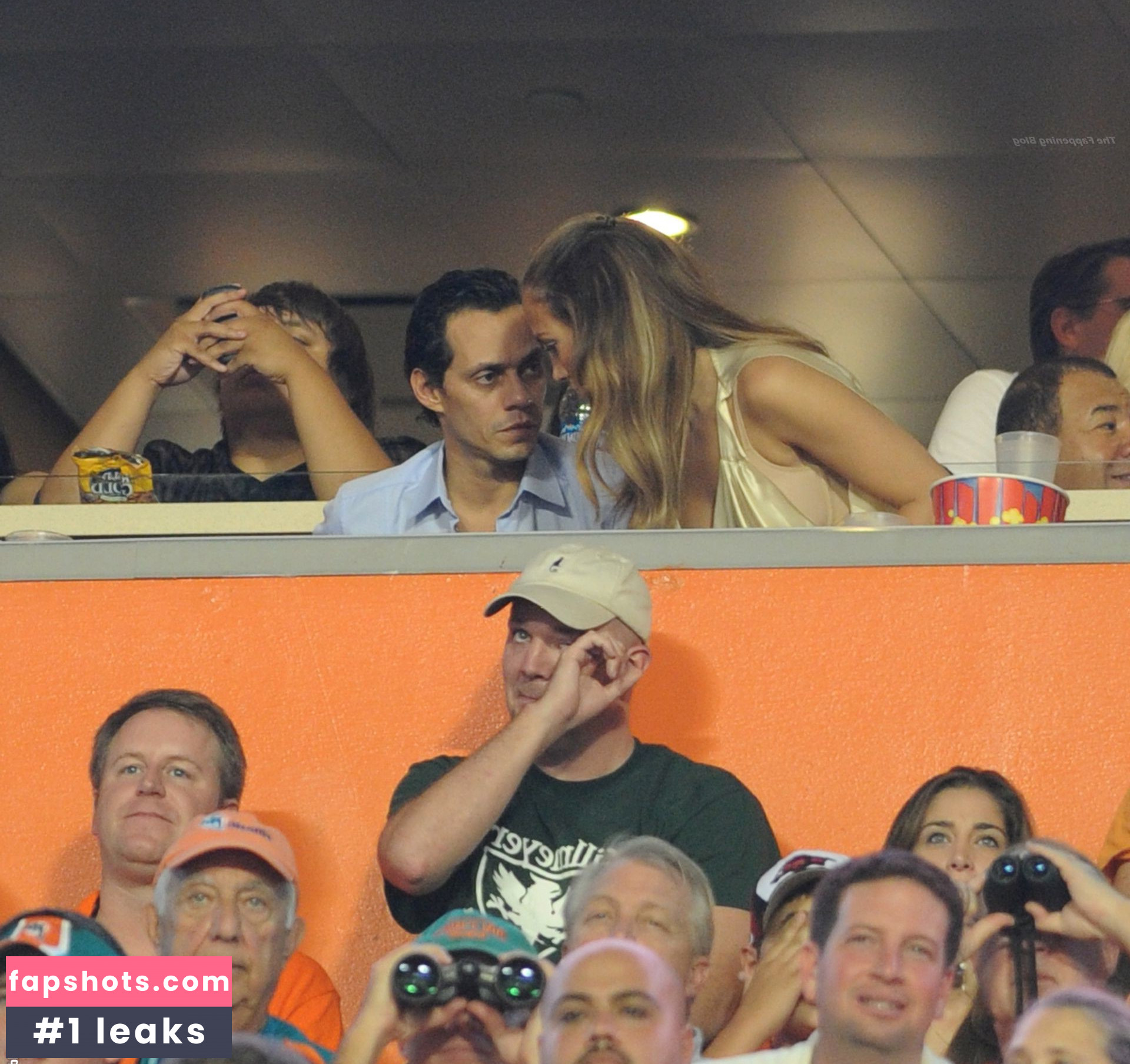 Jennifer Lopez gallery photo #1523