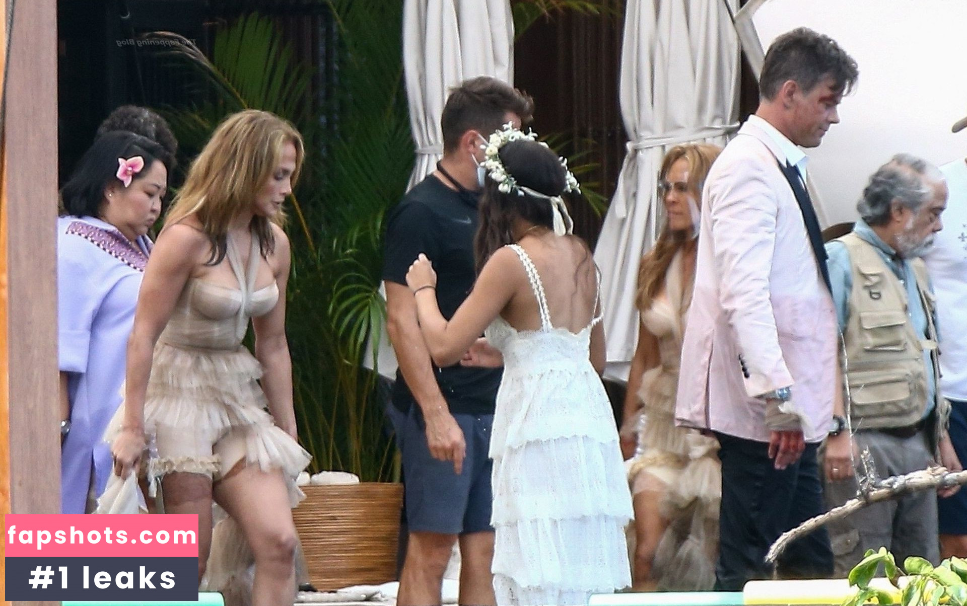 Jennifer Lopez gallery photo #1533