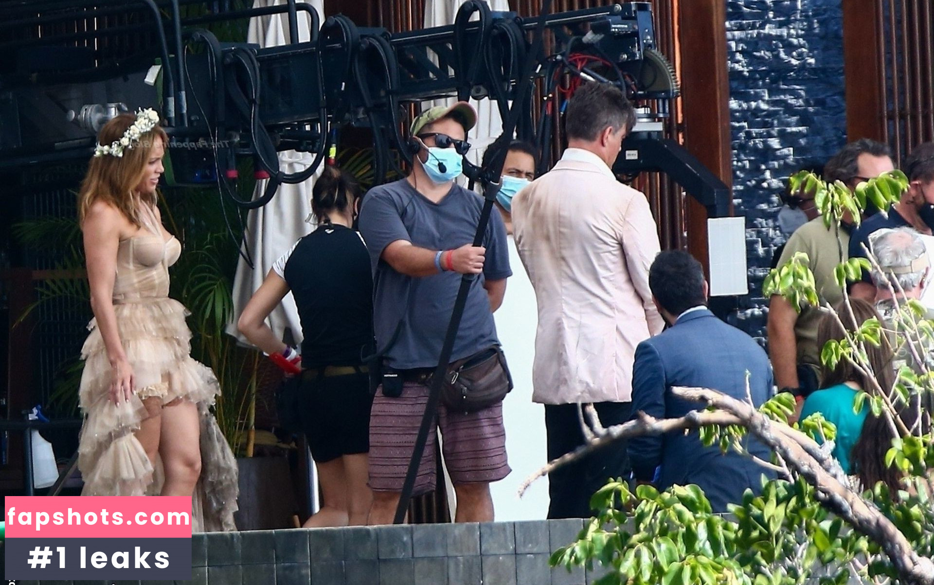 Jennifer Lopez gallery photo #1550