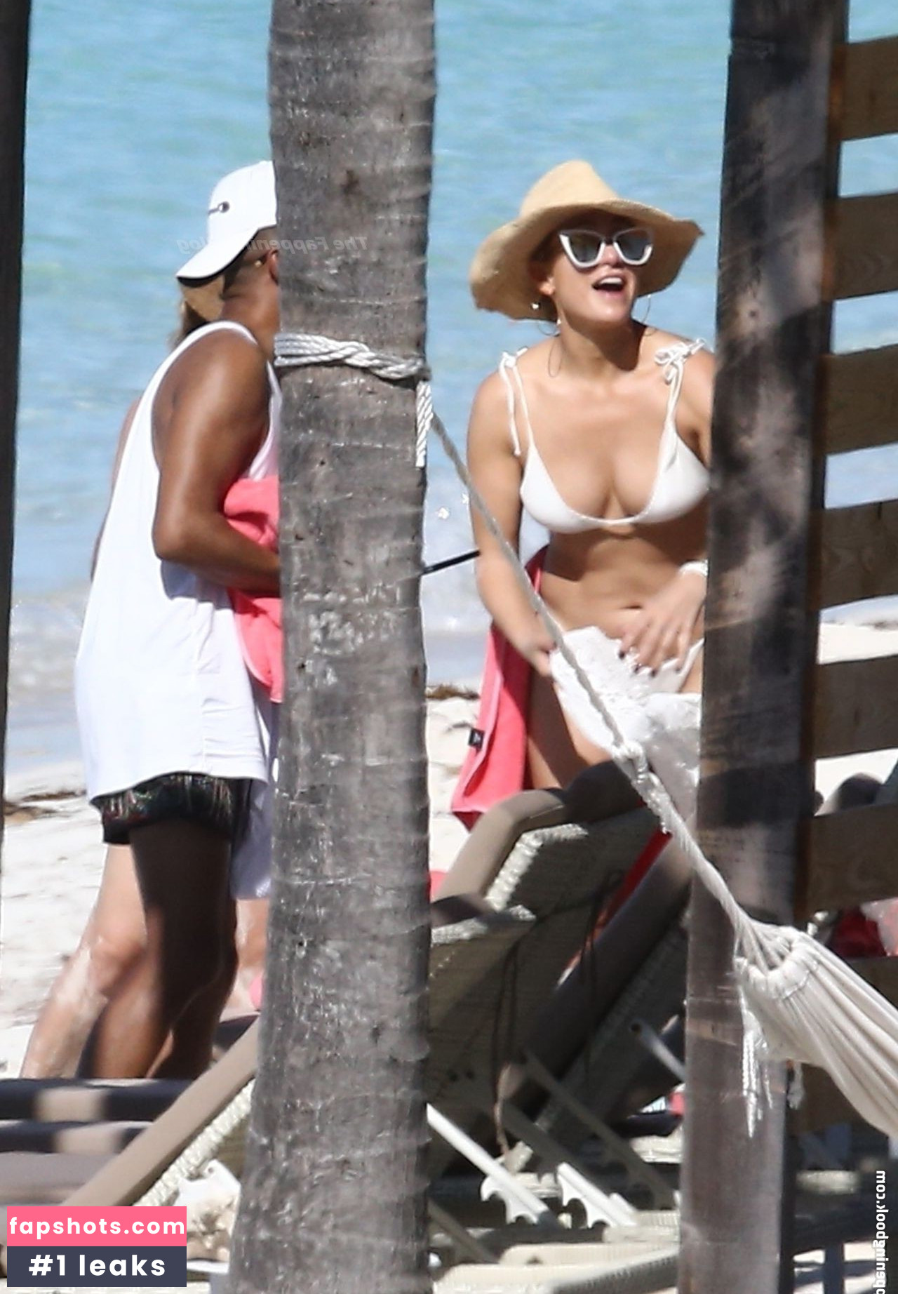 Jennifer Lopez gallery photo #1581