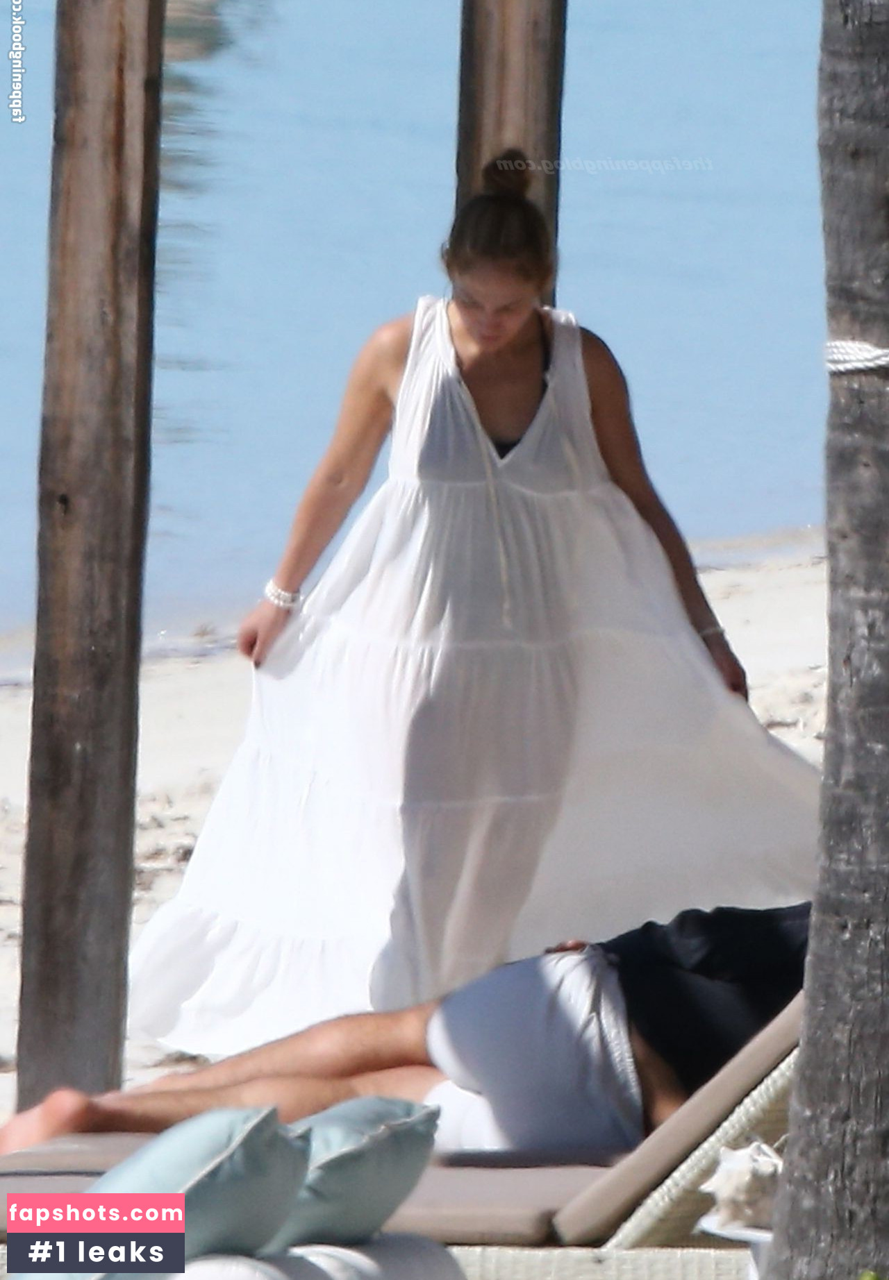 Jennifer Lopez gallery photo #1644