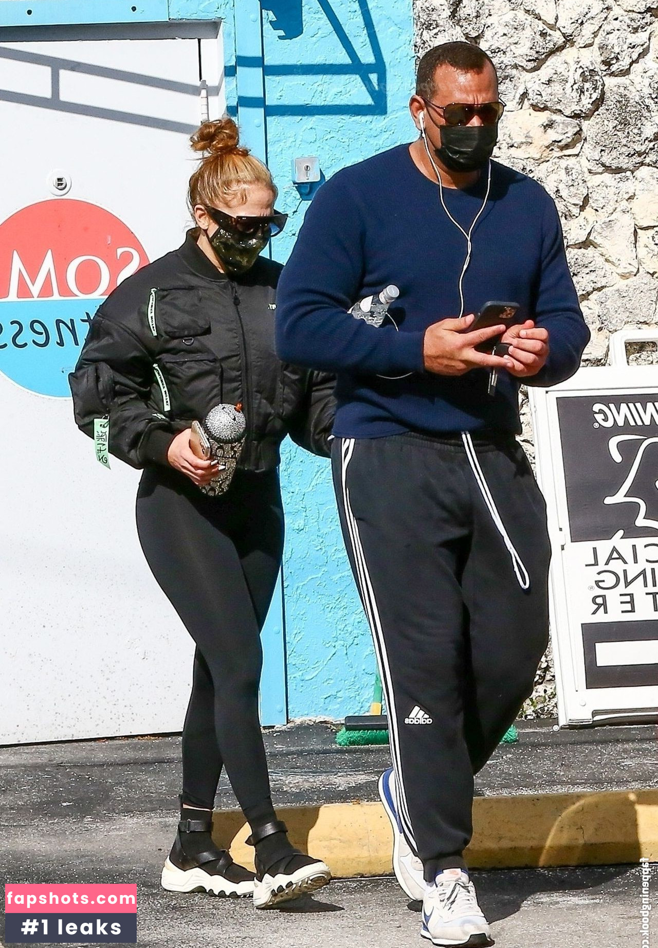 Jennifer Lopez gallery photo #1667