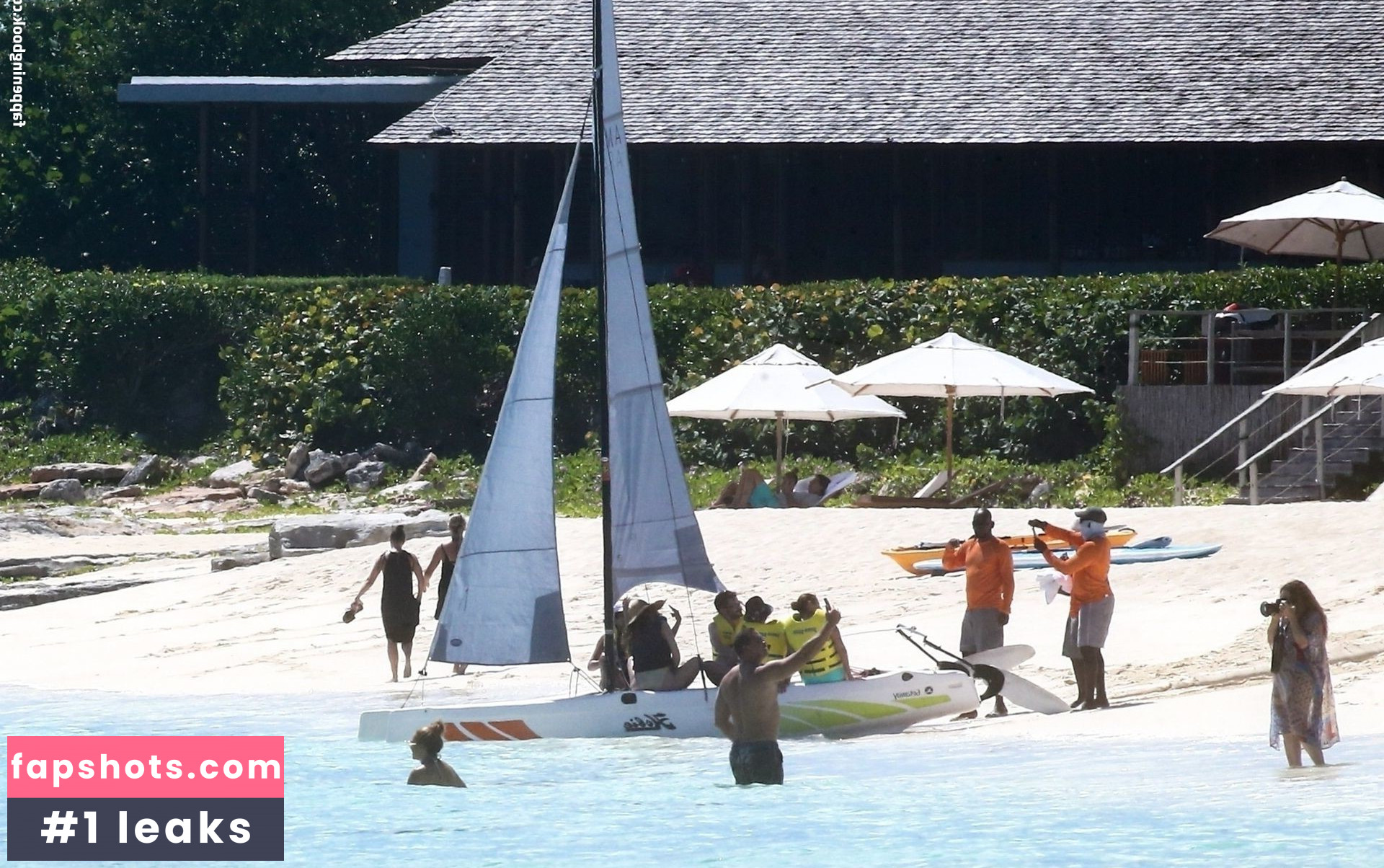 Jennifer Lopez gallery photo #1732