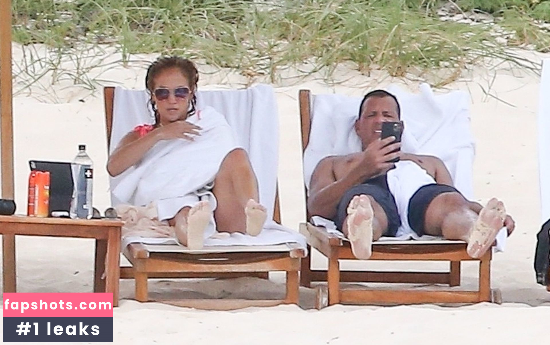 Jennifer Lopez gallery photo #1739