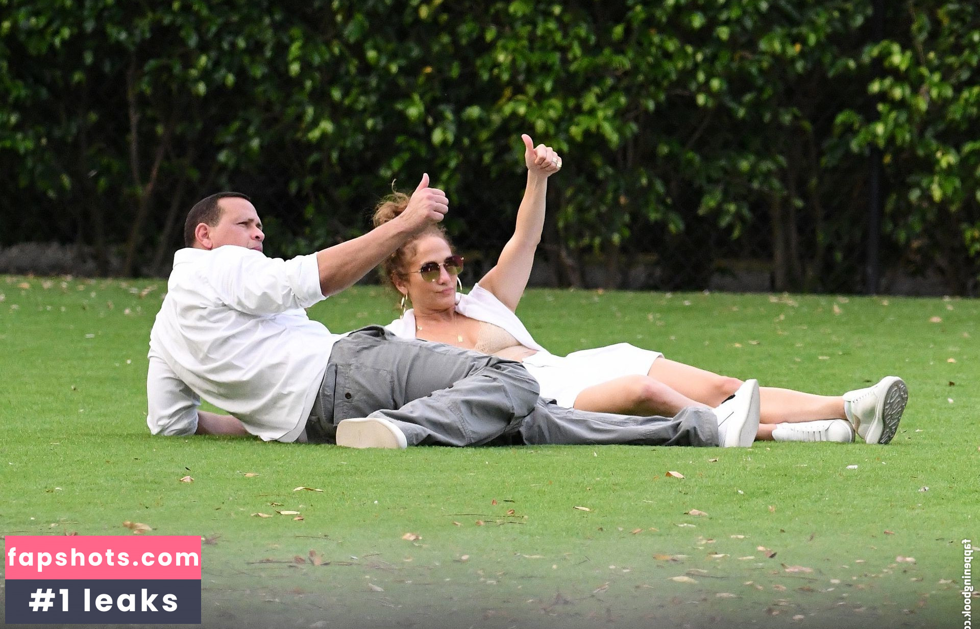 Jennifer Lopez gallery photo #1785