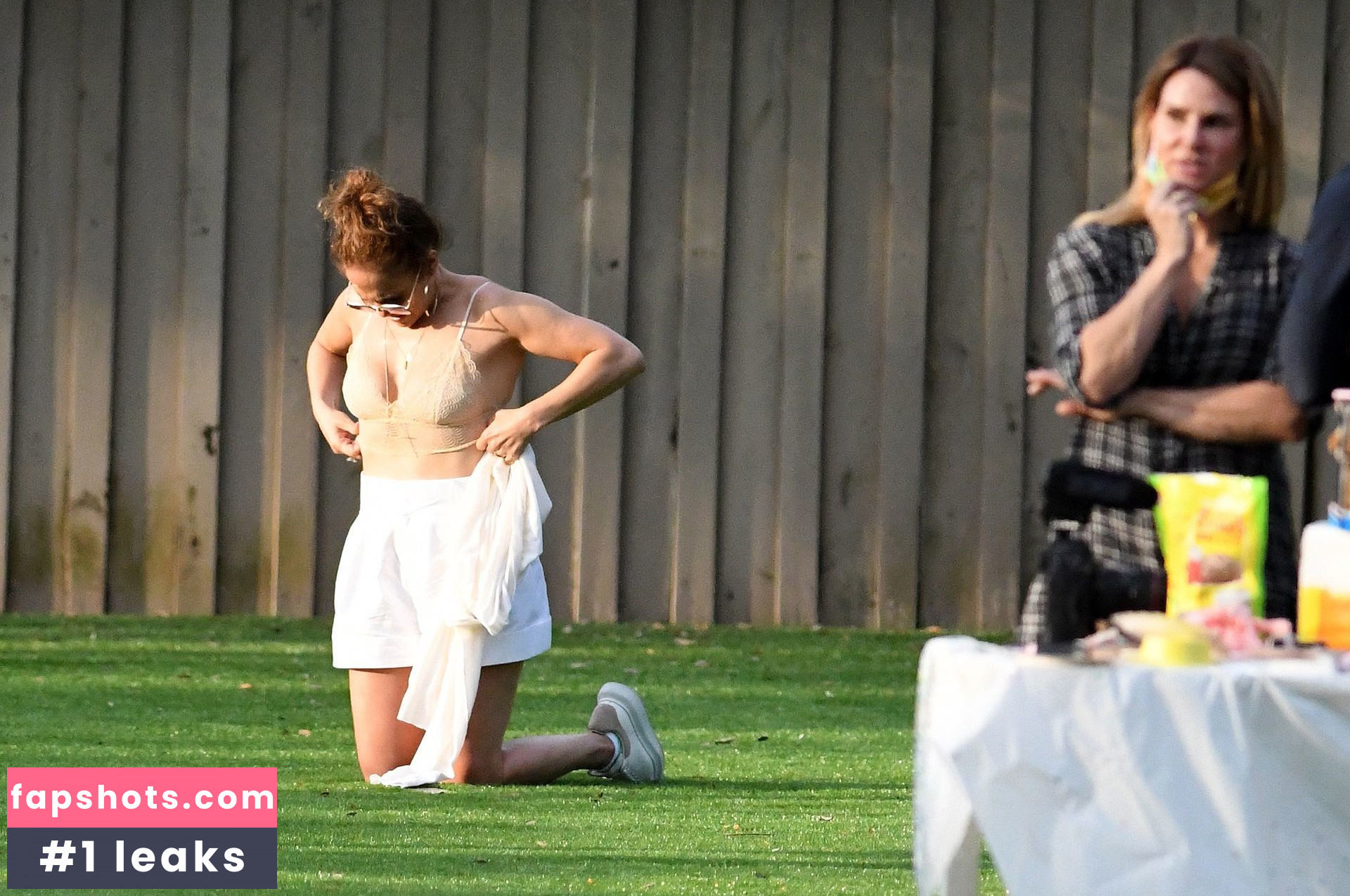 Jennifer Lopez gallery photo #1796