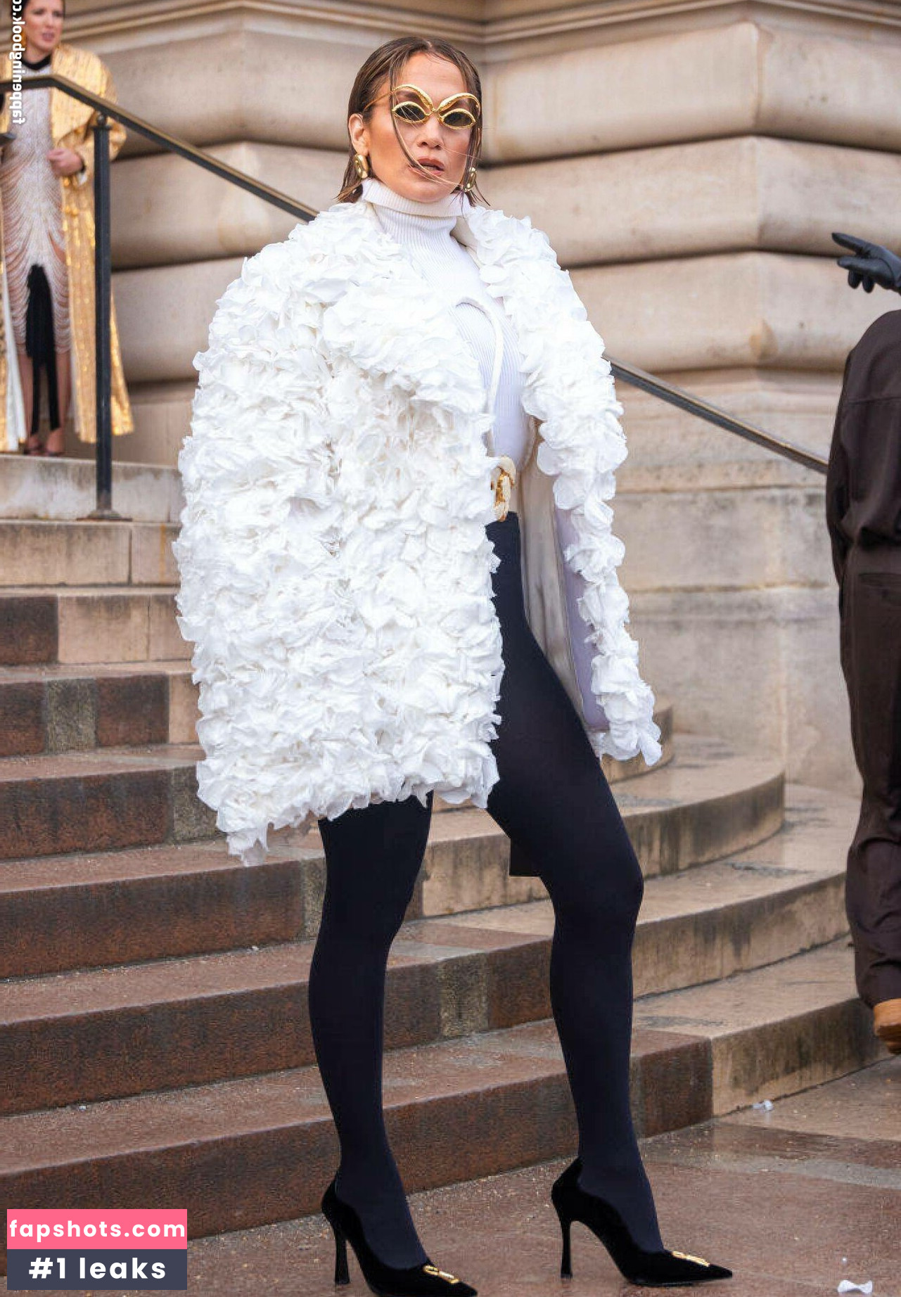 Jennifer Lopez gallery photo #681