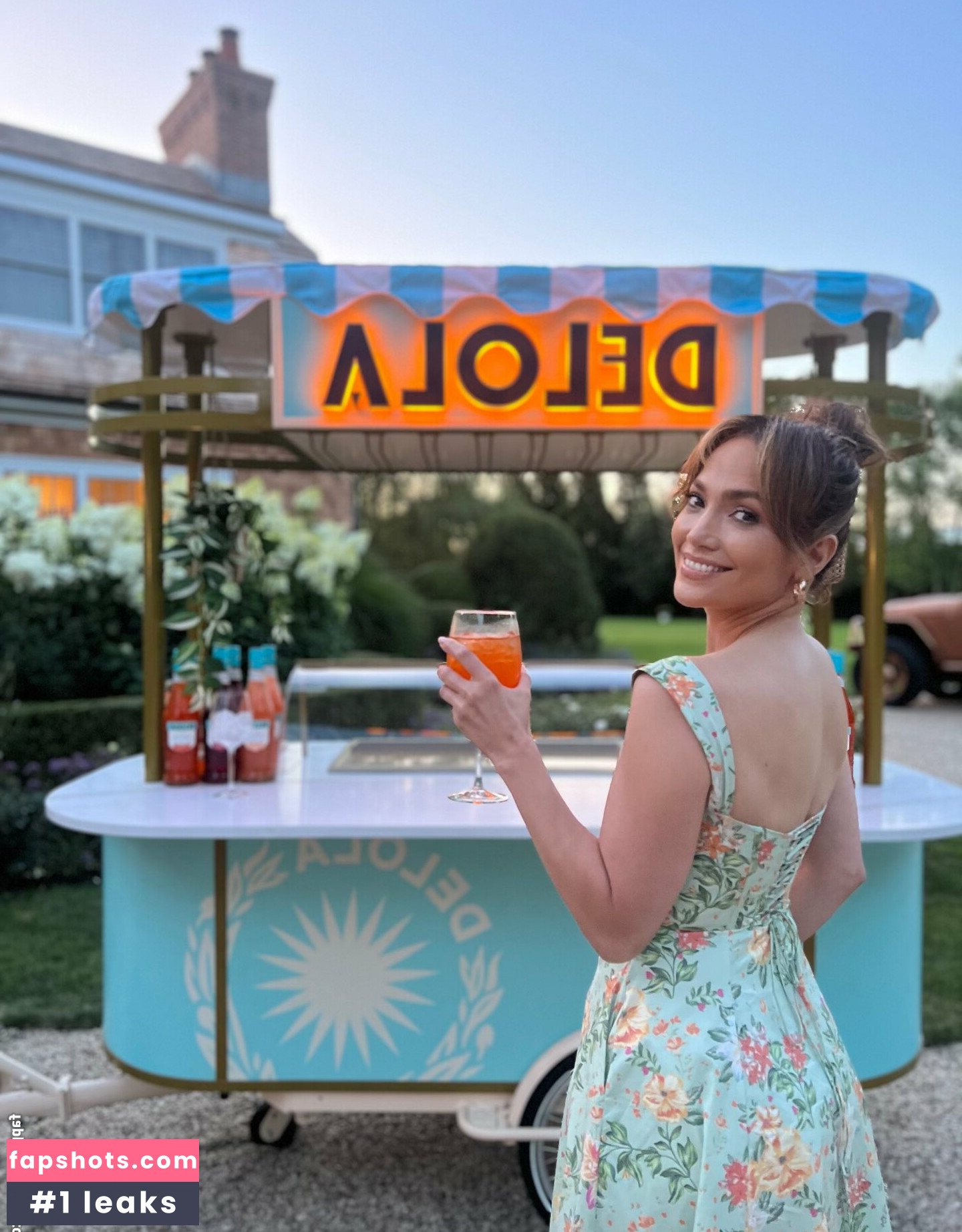 Jennifer Lopez gallery photo #786