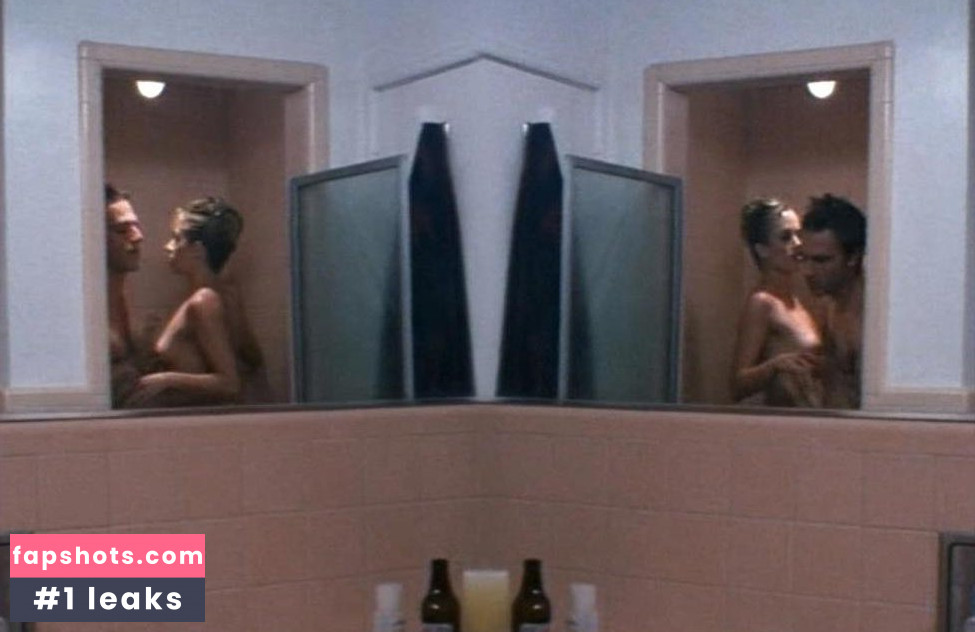 Jennifer Loto gallery photo #7