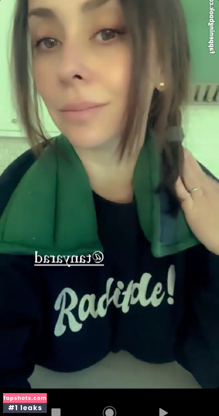 Jennifer Love Hewitt gallery photo #209