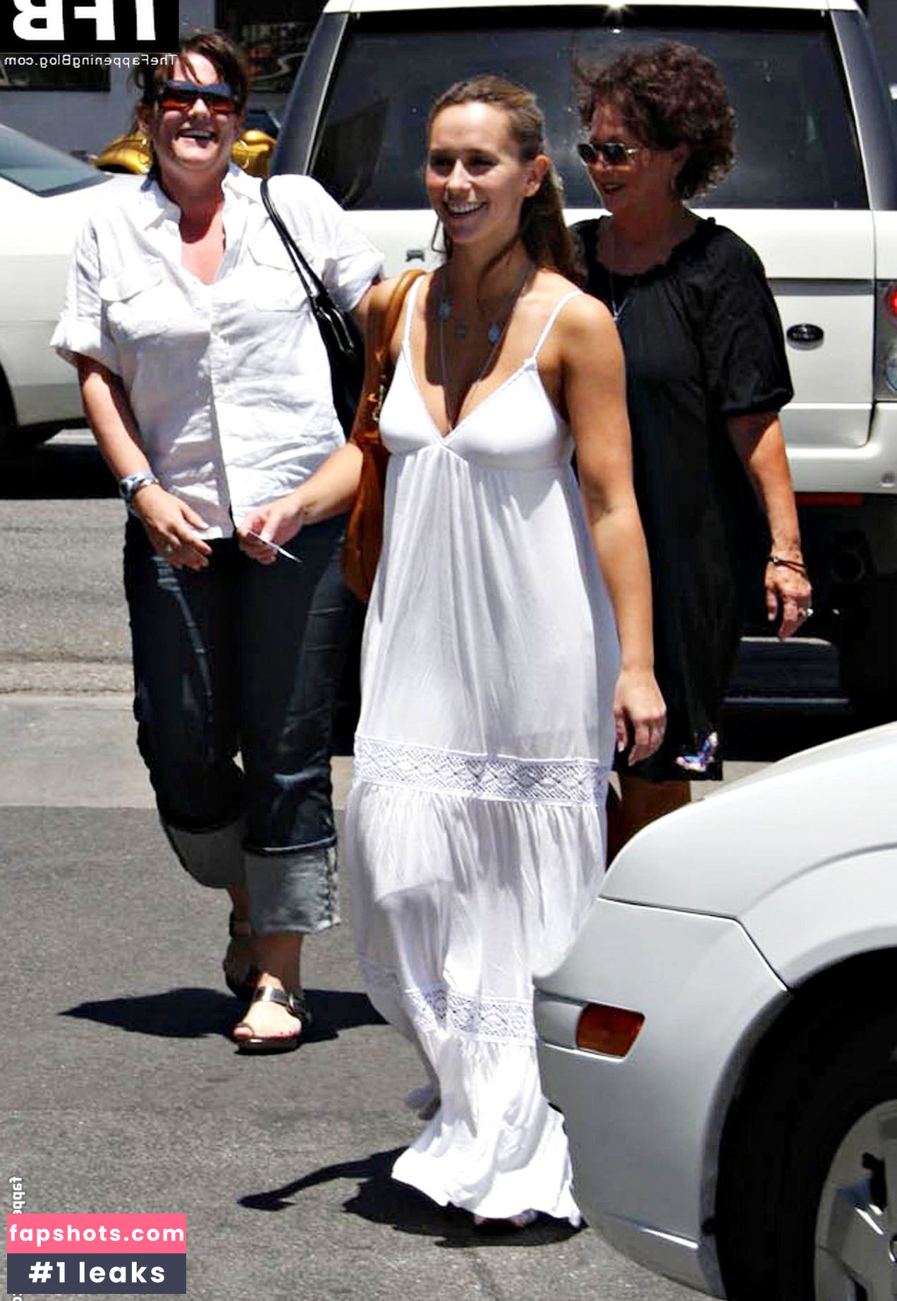 Jennifer Love Hewitt gallery photo #342