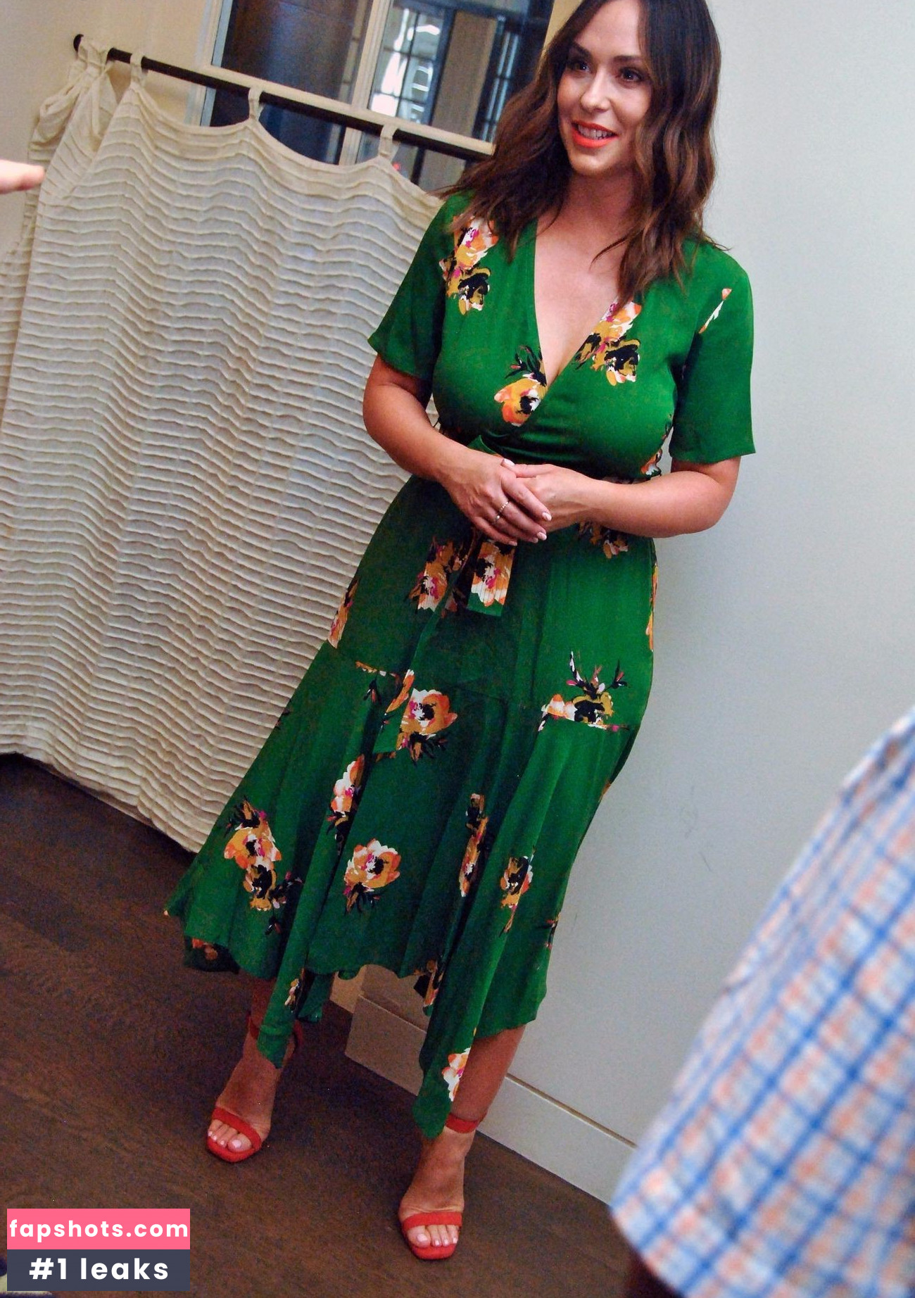 Jennifer Love Hewitt gallery photo #435