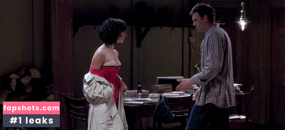 Jennifer Love Hewitt gallery photo #571