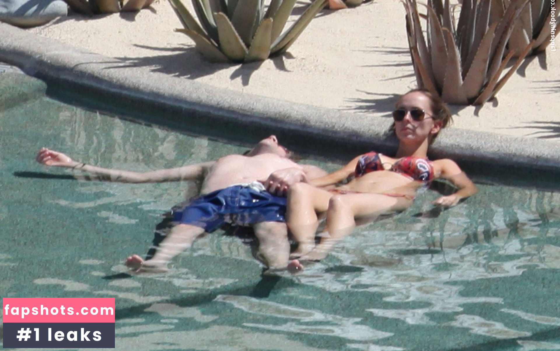 Jennifer Love Hewitt gallery photo #654