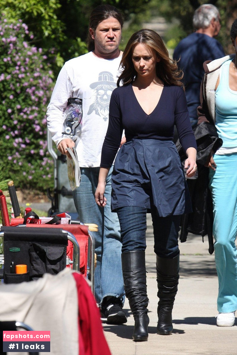 Jennifer Love Hewitt gallery photo #792