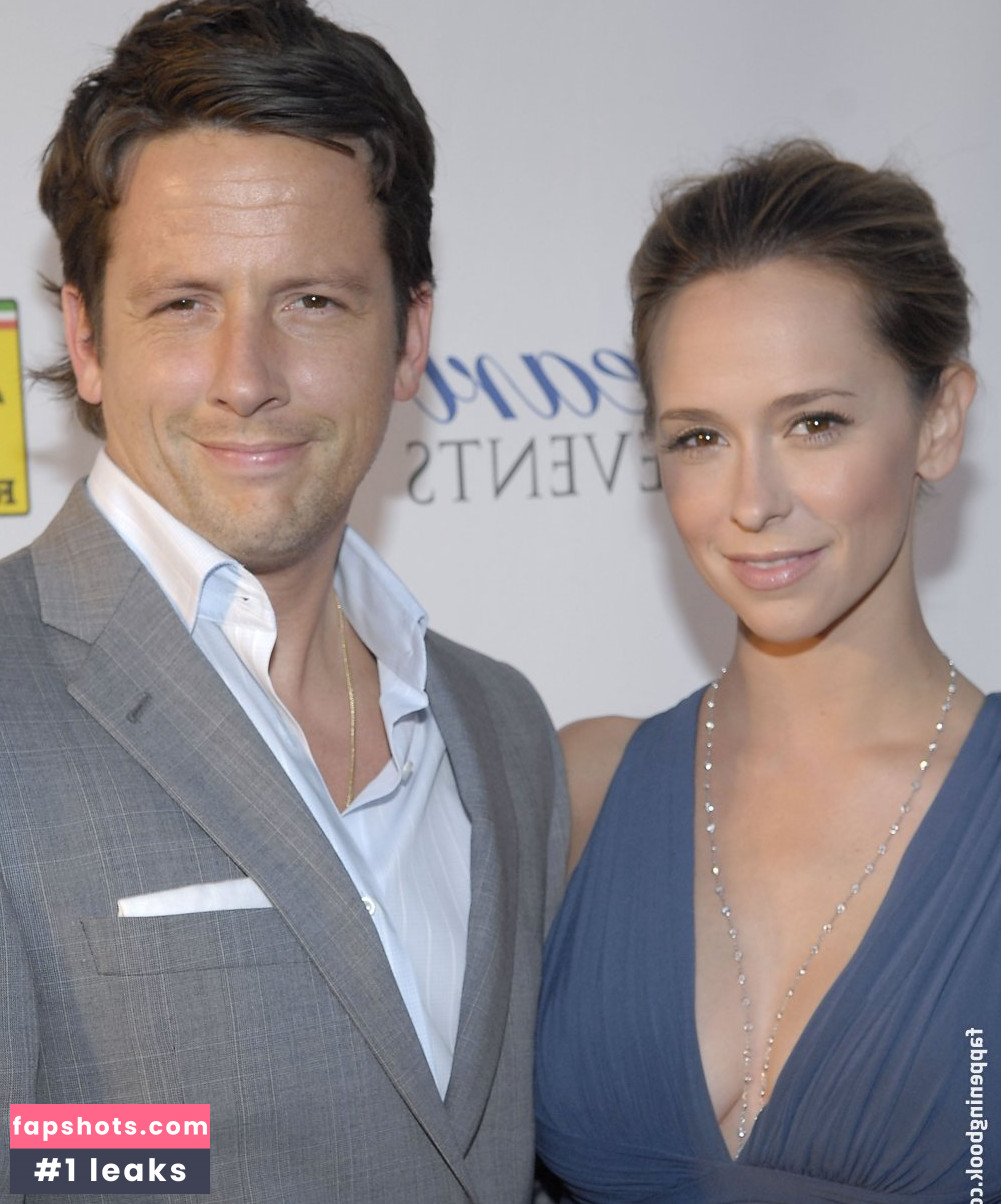 Jennifer Love Hewitt gallery photo #796