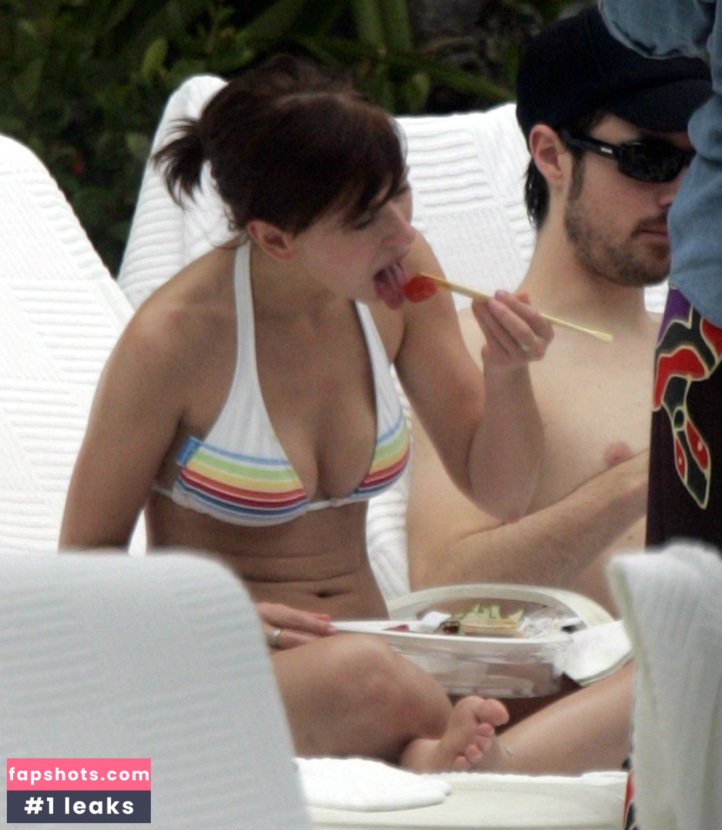 Jennifer Love Hewitt gallery photo #833