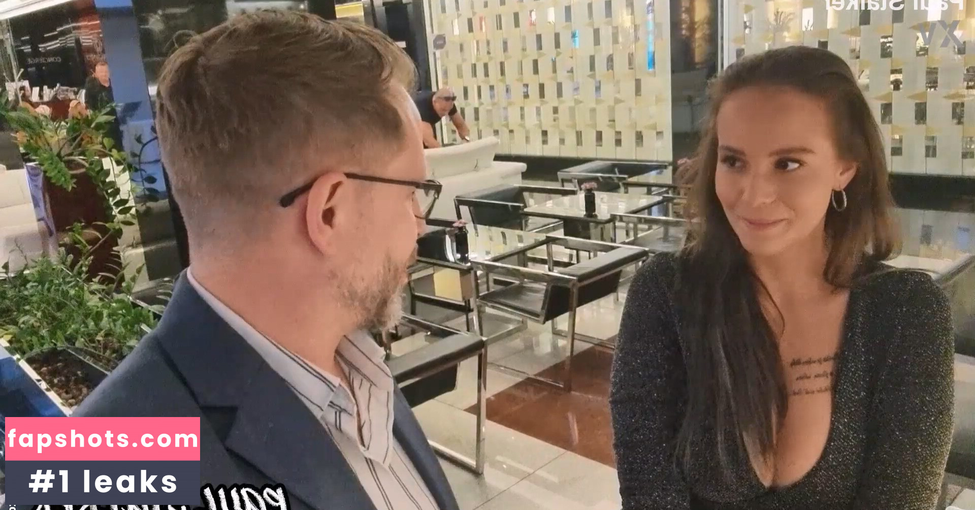 Jennifer Mendez gallery photo #89